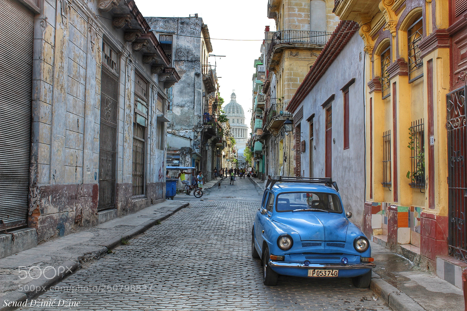 Canon EOS 1300D (EOS Rebel T6 / EOS Kiss X80) sample photo. In havana photography