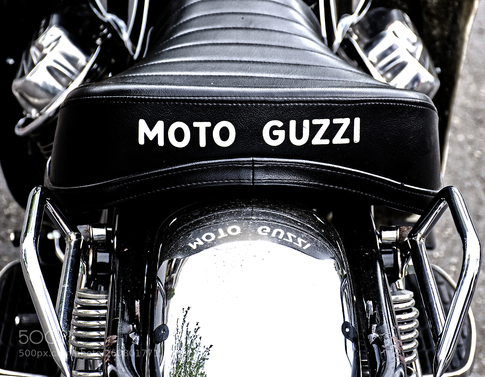 Nikon D7200 sample photo. Vintage moto guzzi photography