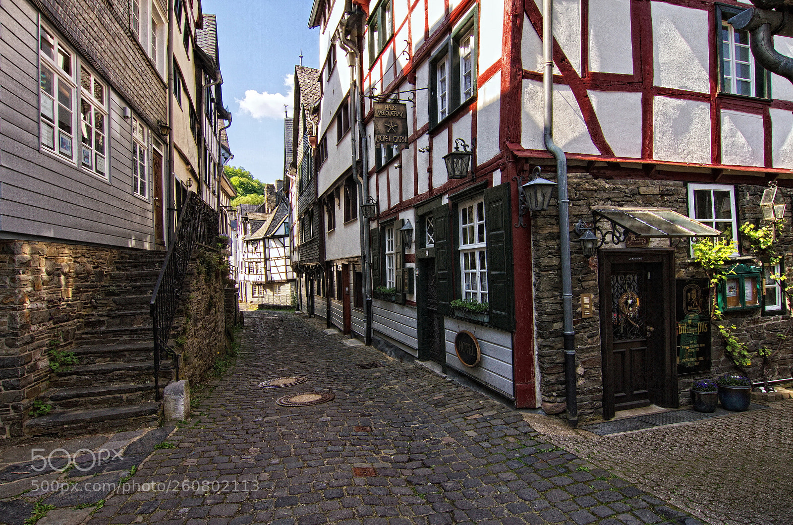 Canon EOS 7D sample photo. In the cobblestone streets photography