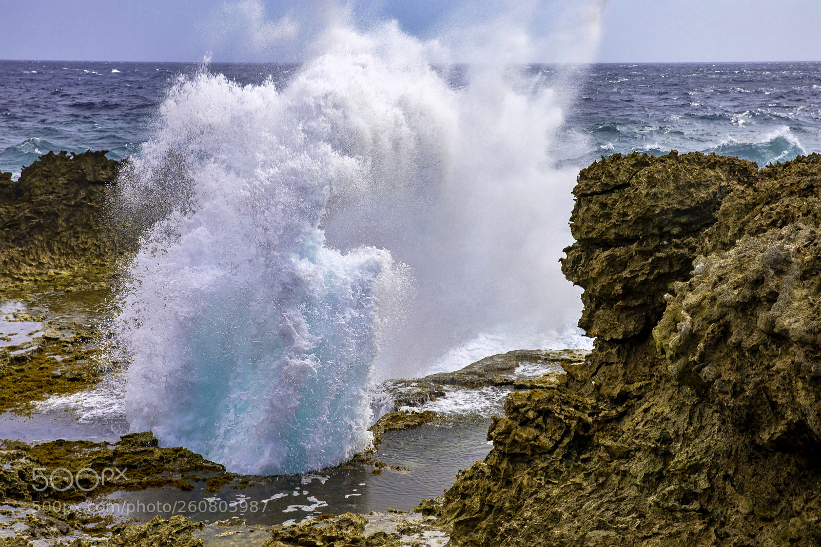 Canon EOS 5D Mark IV sample photo. Wild waves photography