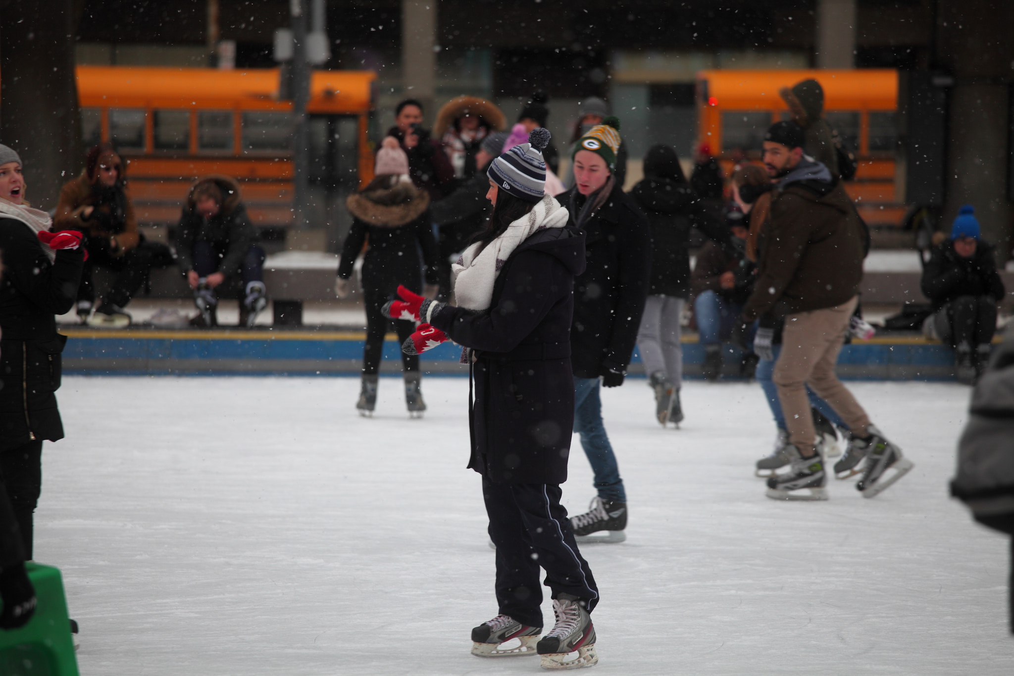 Canon EF 70-200mm F4L IS USM sample photo. Rink photography