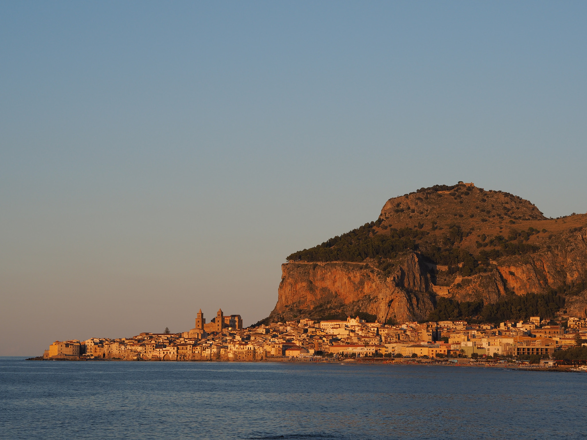Olympus PEN E-PL7 sample photo. Cefalu photography