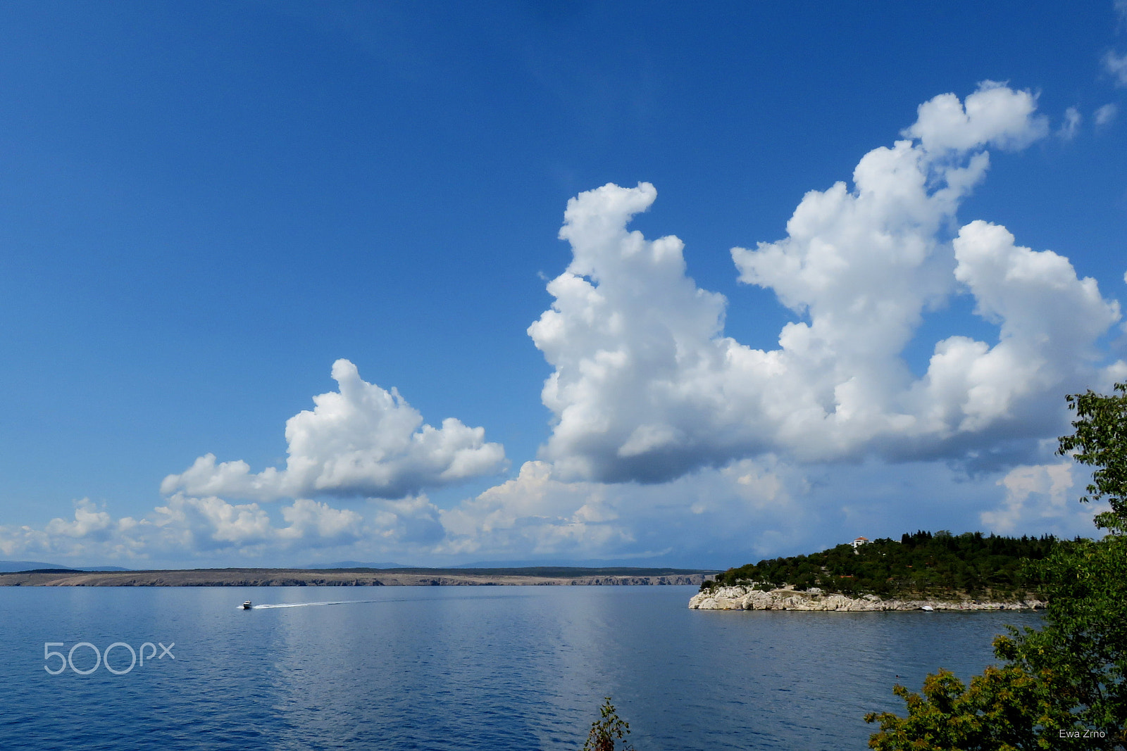 Canon PowerShot SX700 HS sample photo. Happy clouds. photography