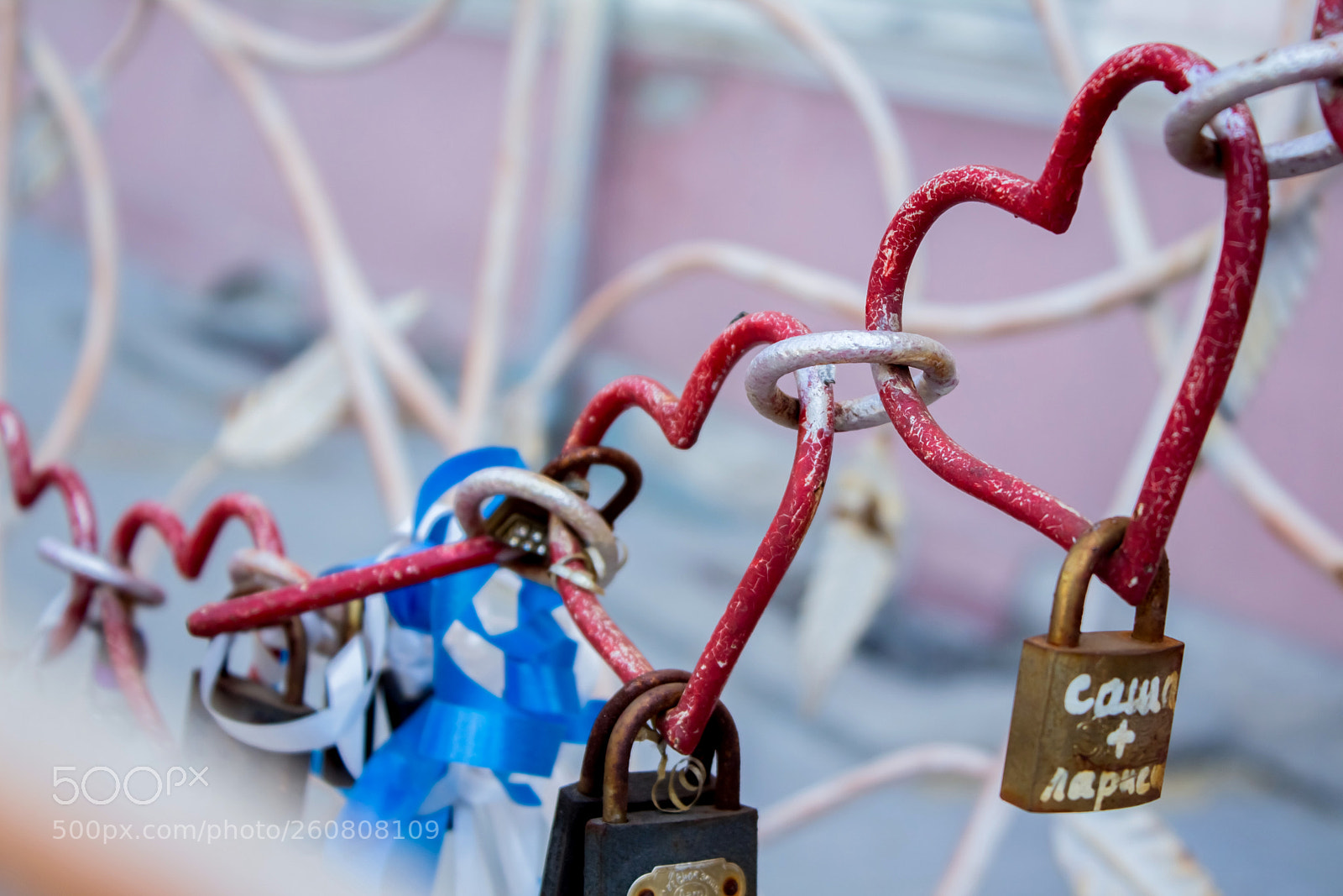 Canon EOS 650D (EOS Rebel T4i / EOS Kiss X6i) sample photo. Heart shaped love padlock photography