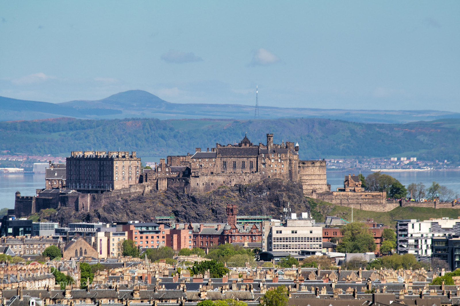 Canon EOS 80D sample photo. Edinburgh castle photography