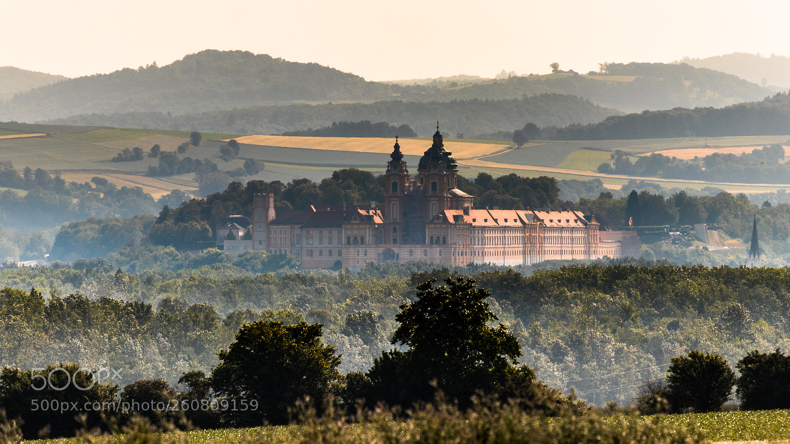 Canon EOS 80D sample photo. Distant shot of abbey photography