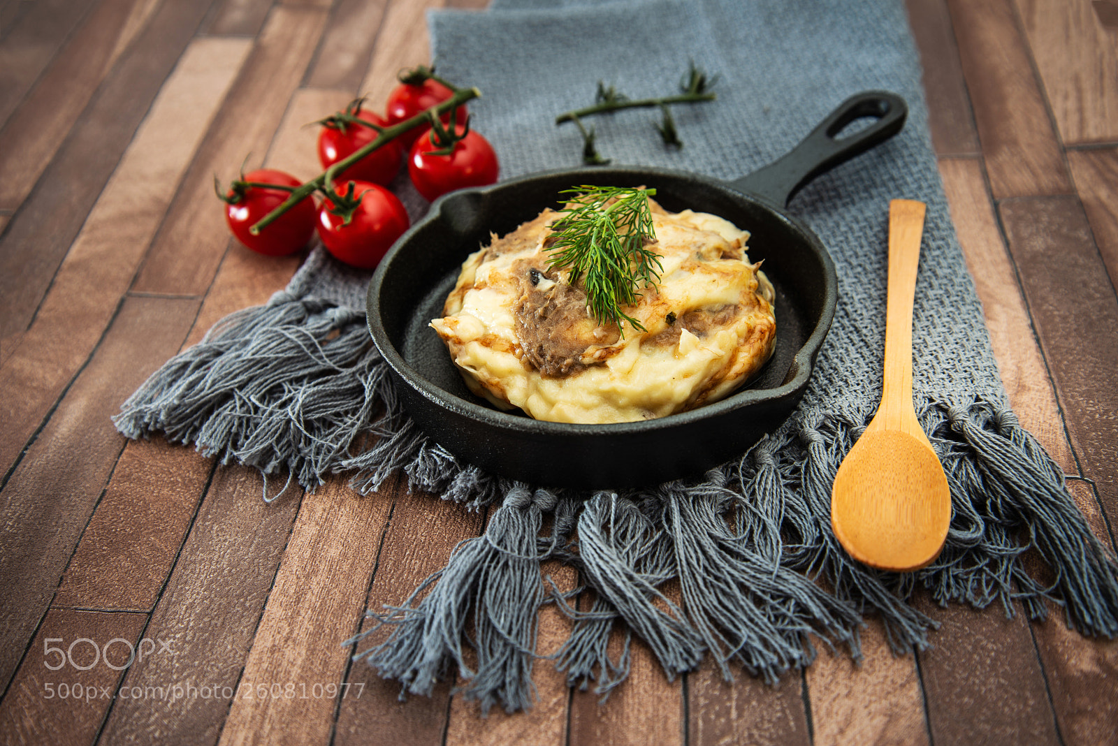 Nikon D800 sample photo. Mashed chicken and tomatoes photography