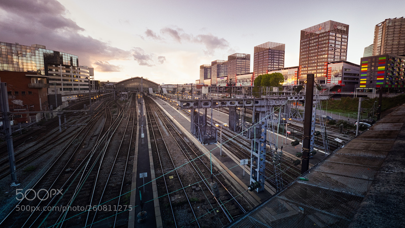 Olympus OM-D E-M1 sample photo. Railway station photography