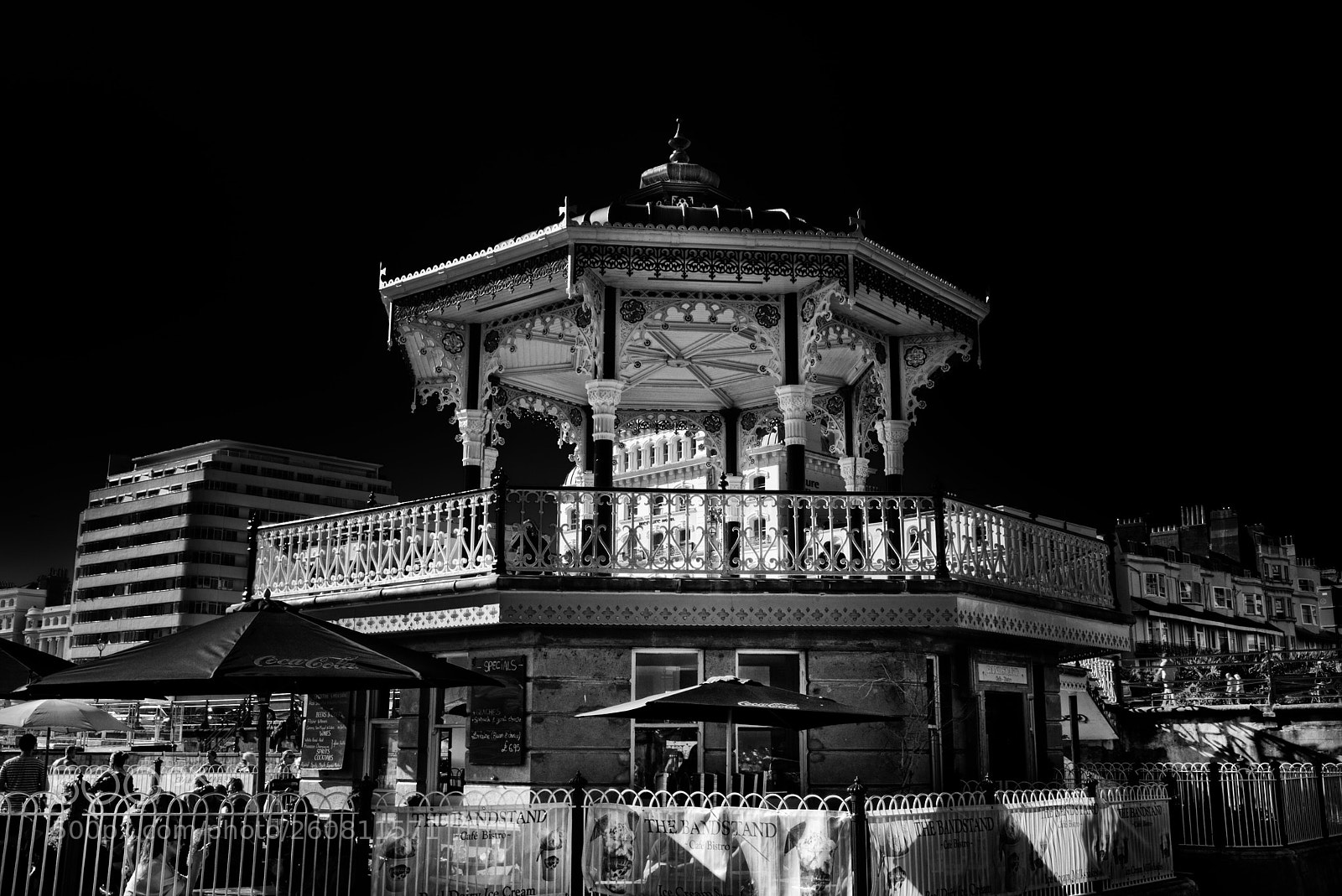 Nikon D810 sample photo. Brighton seafront photography