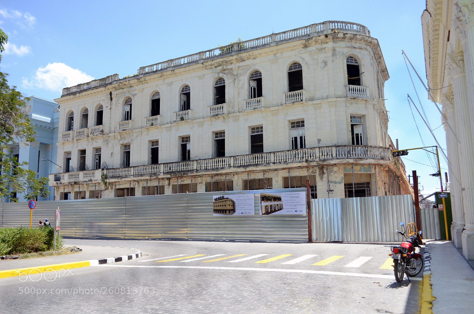 Nikon D7000 sample photo. Construction of the hotel photography