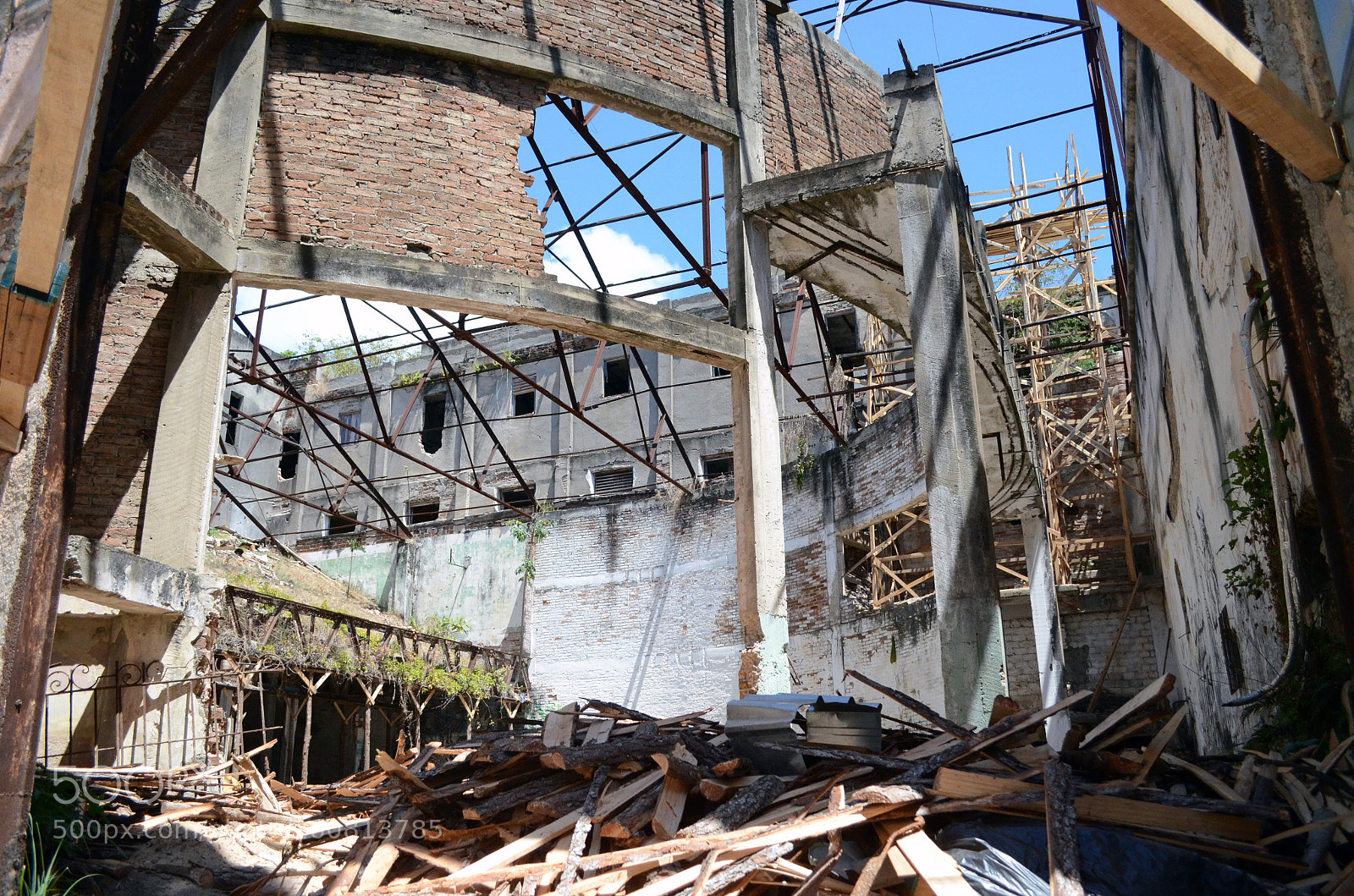 Nikon D7000 sample photo. Ruins of the former photography