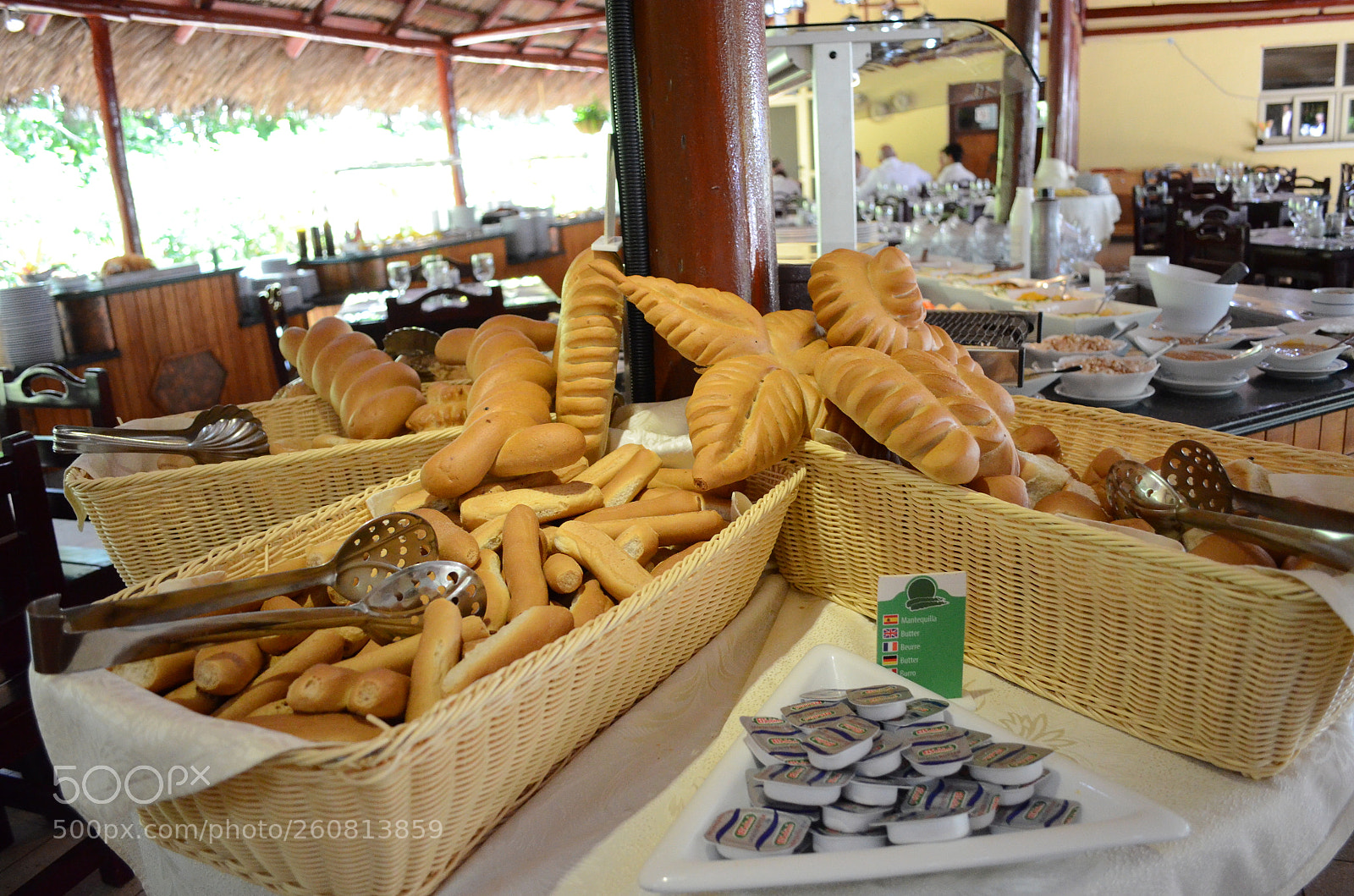 Nikon D7000 sample photo. Open-air restaurant in villa photography