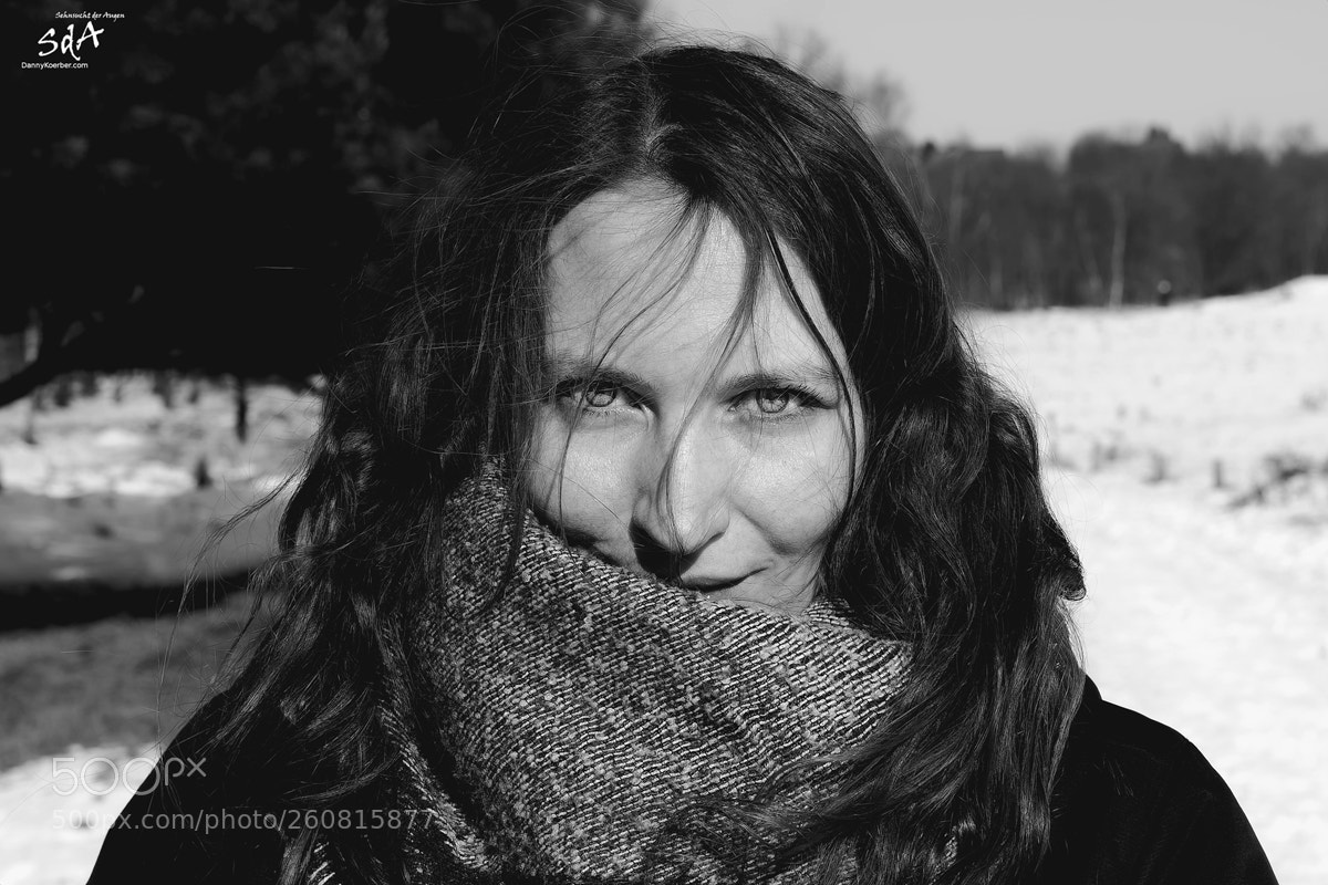 Sony ILCA-77M2 sample photo. Look of yearning photography