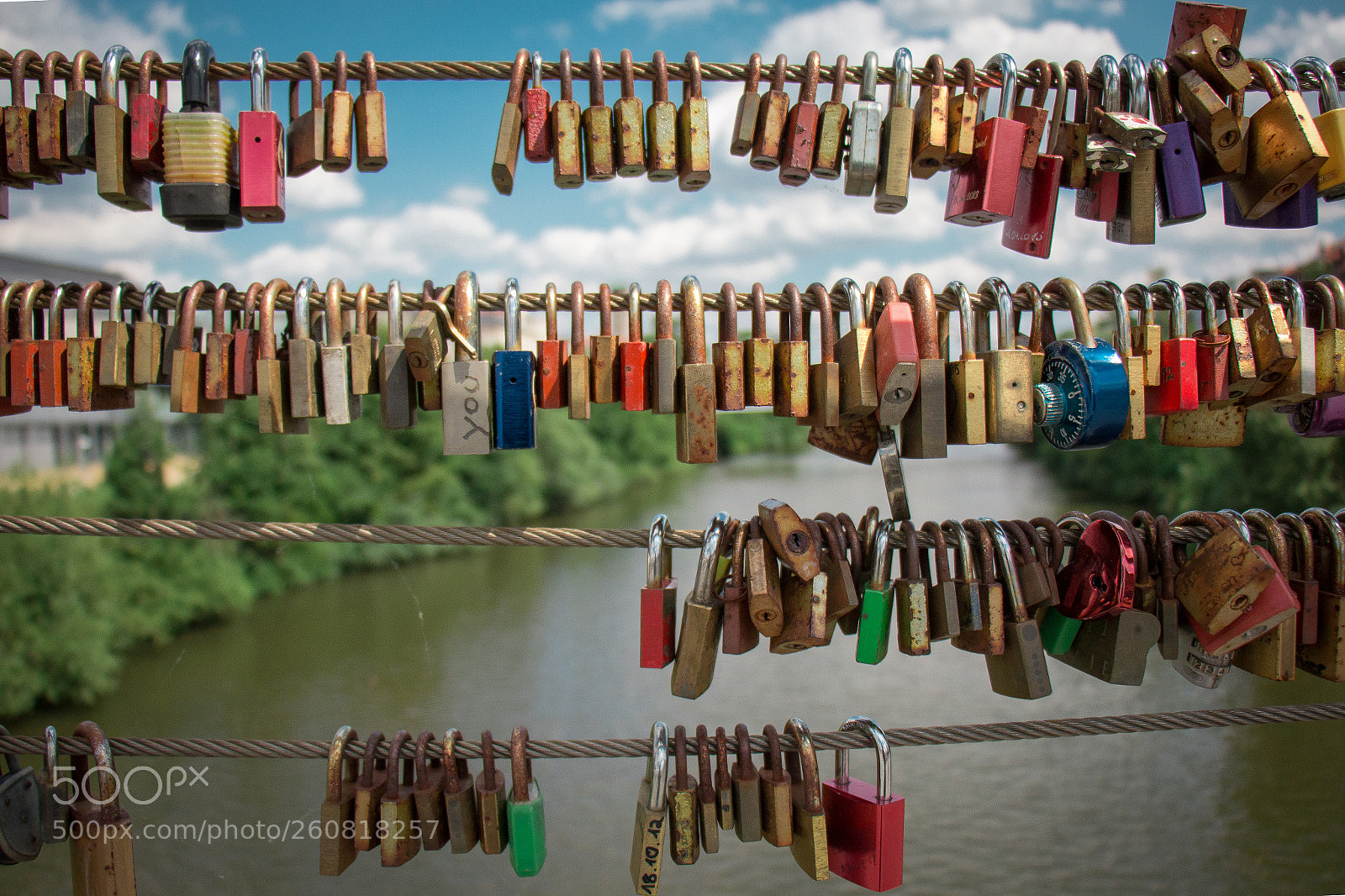 Canon EOS 70D sample photo. Lock photography