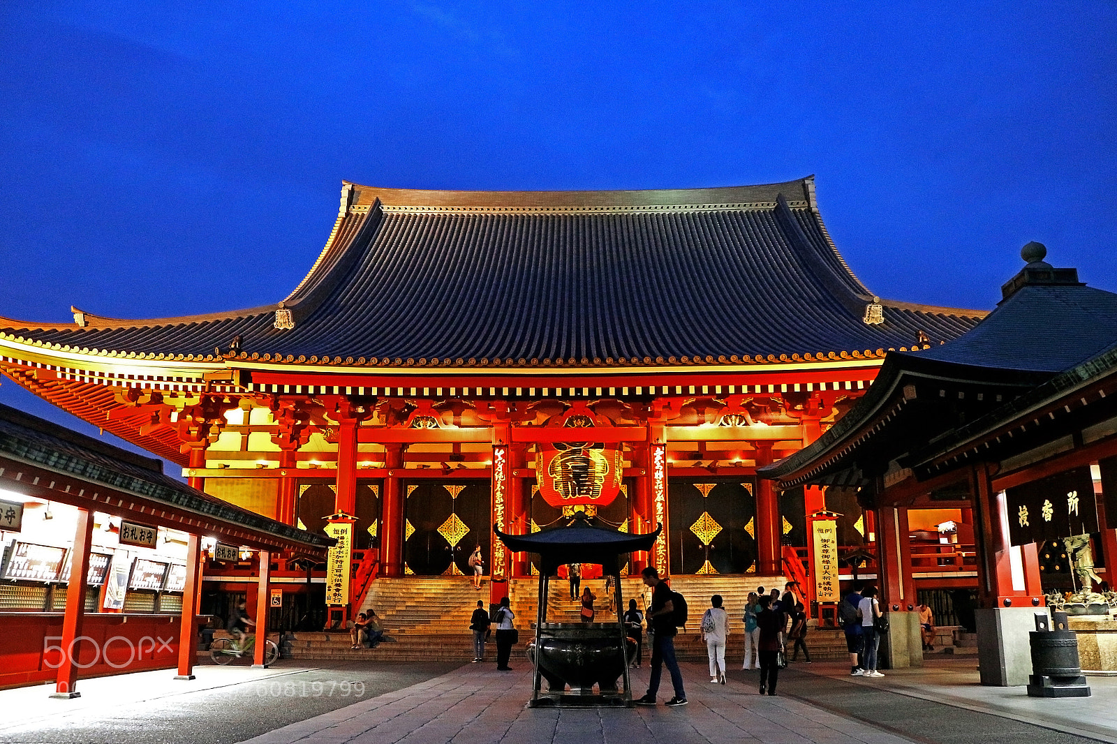 Canon EOS 700D (EOS Rebel T5i / EOS Kiss X7i) sample photo. 淺草寺 photography