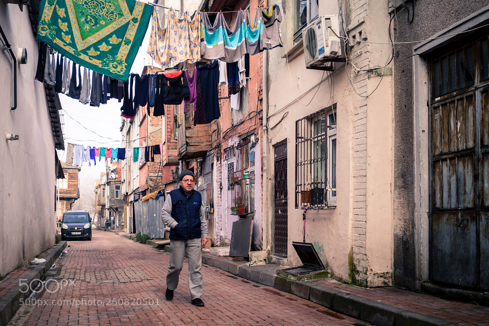 Olympus OM-D E-M10 II sample photo. Days of laundry photography