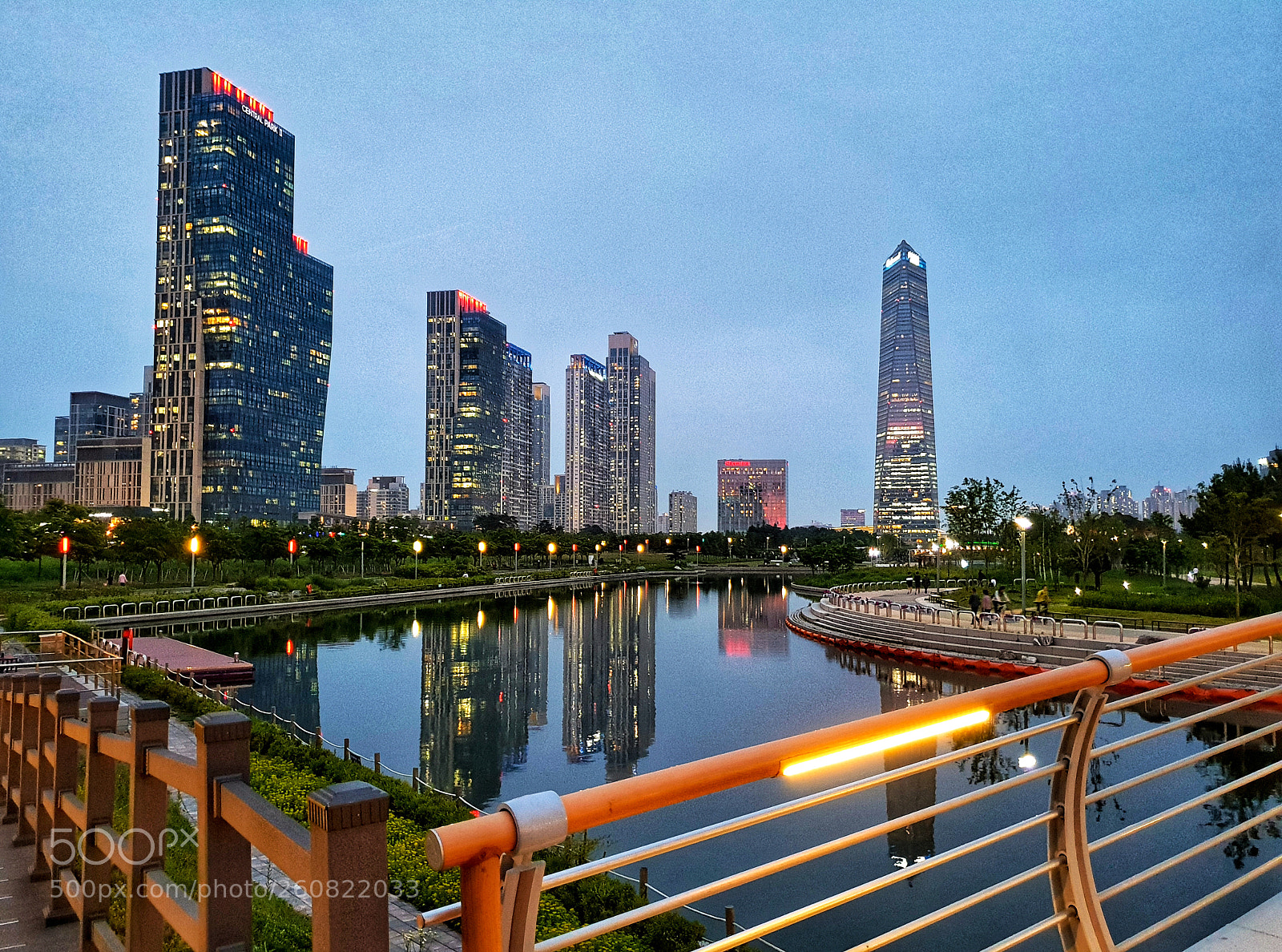 Samsung Galaxy S9+ sample photo. 夜景 photography