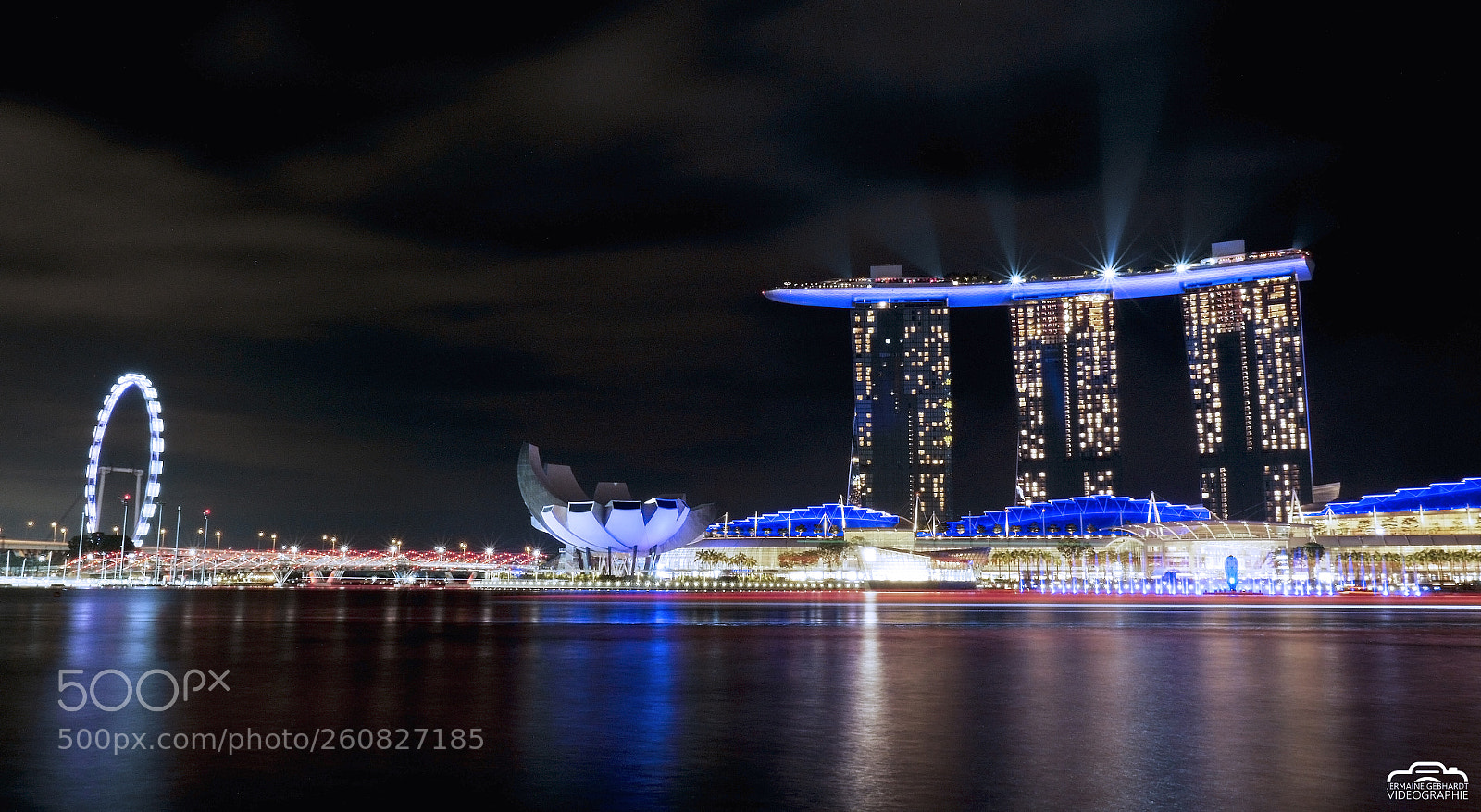 Panasonic Lumix DMC-GH3 sample photo. Lightshow in singapore photography