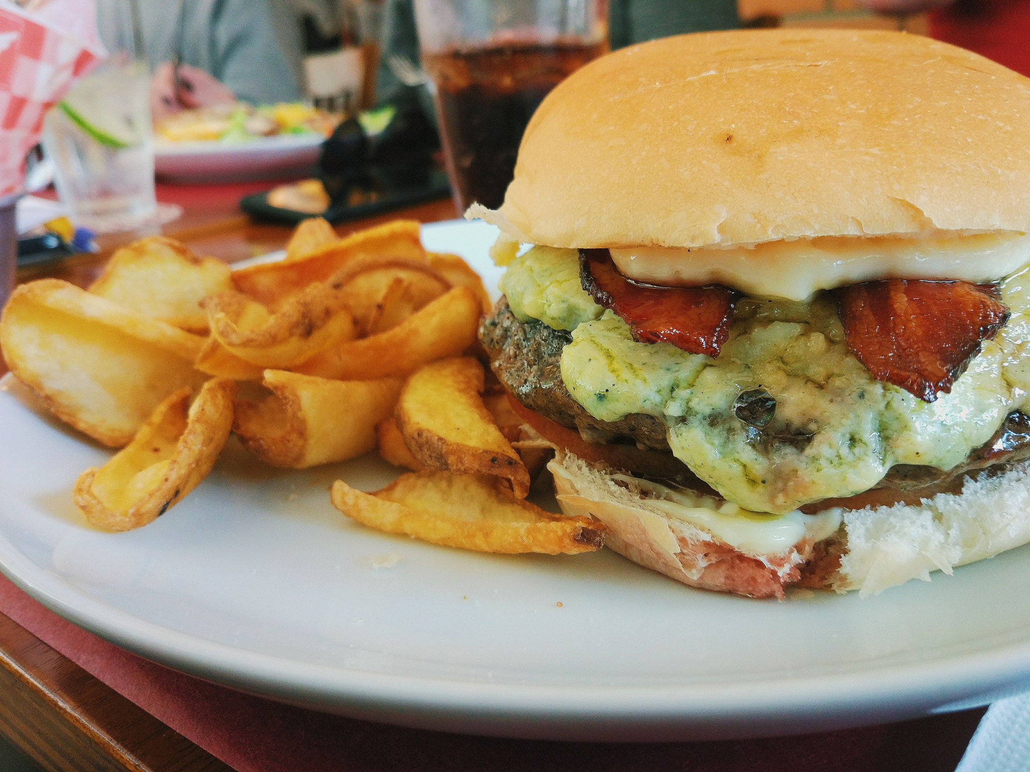 Xiaomi MI 5 sample photo. Burger and fries photography