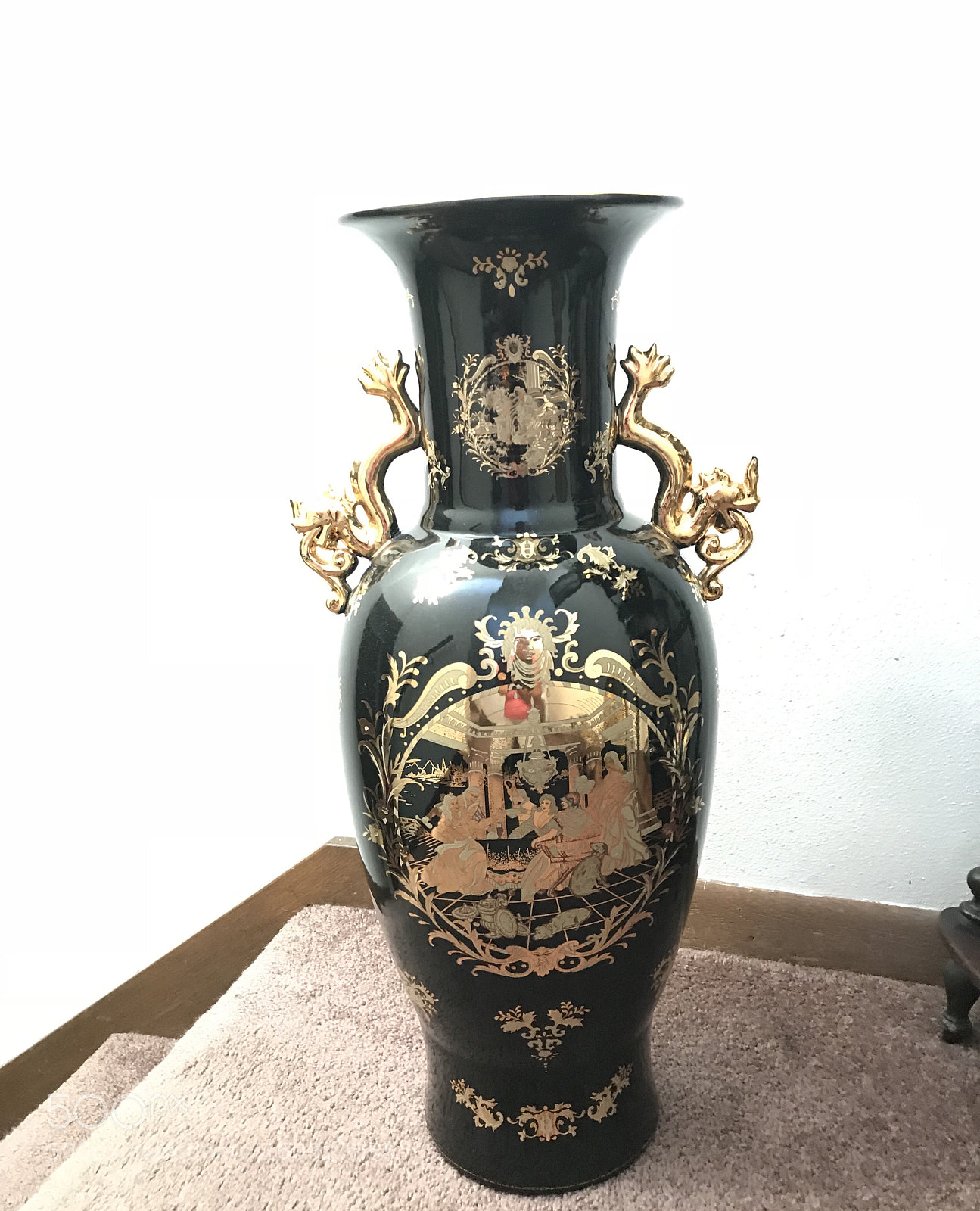 Apple iPhone 7 Plus sample photo. Asian vase photography