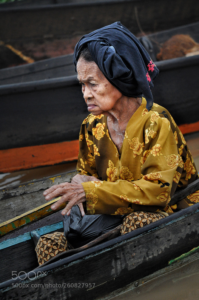 Nikon D90 sample photo. Tired photography