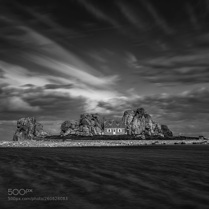 Nikon D810 sample photo. Cottage by the sea photography