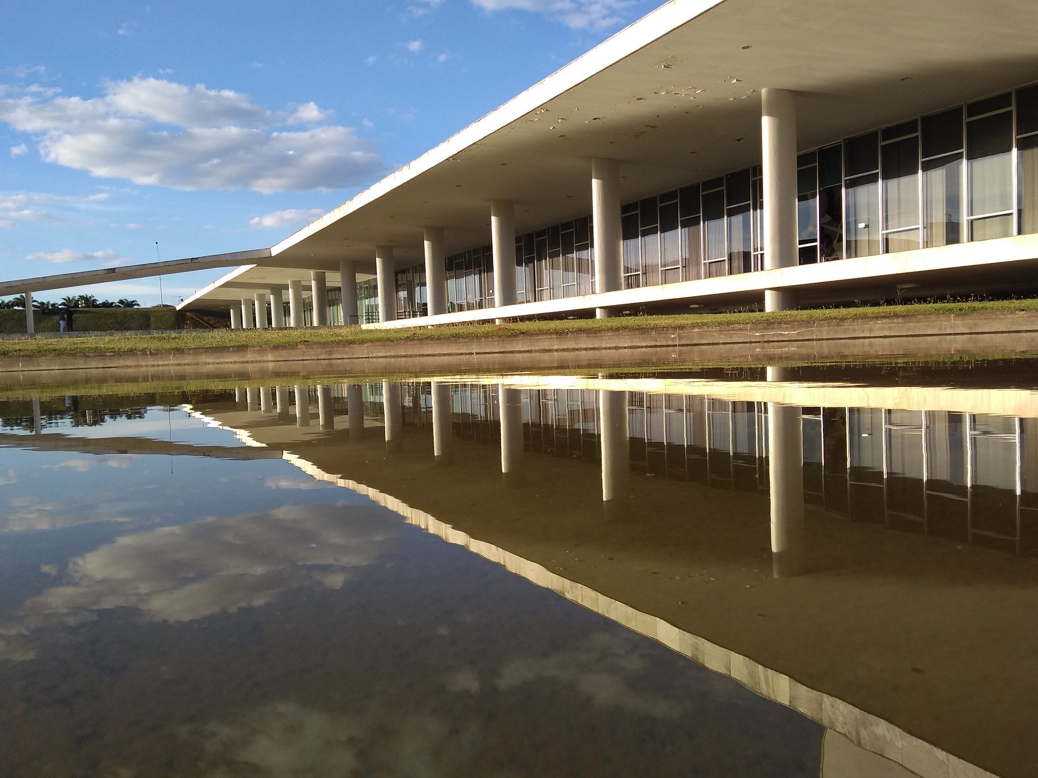 Motorola Moto G (5S) Plus sample photo. Congresso nacional photography