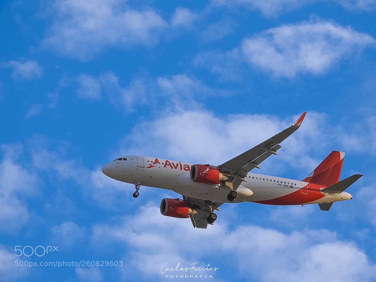 Nikon Coolpix P900 sample photo. Avianca airlines photography