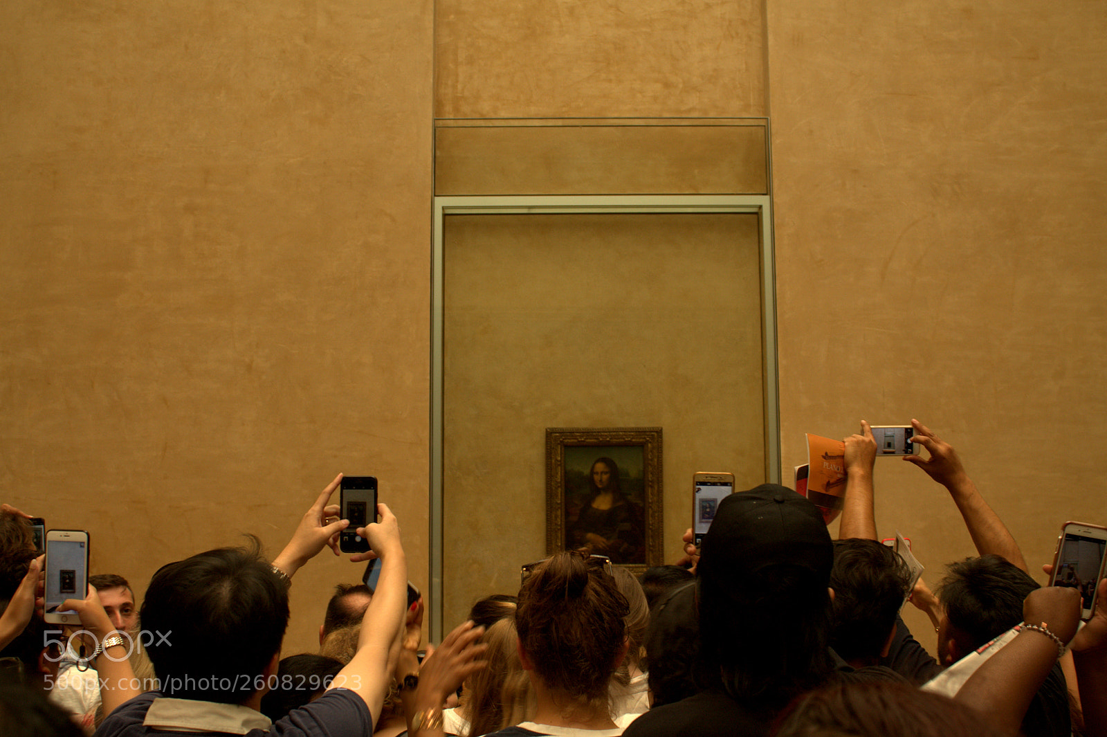 Canon EOS 1100D (EOS Rebel T3 / EOS Kiss X50) sample photo. Around the louvre photography