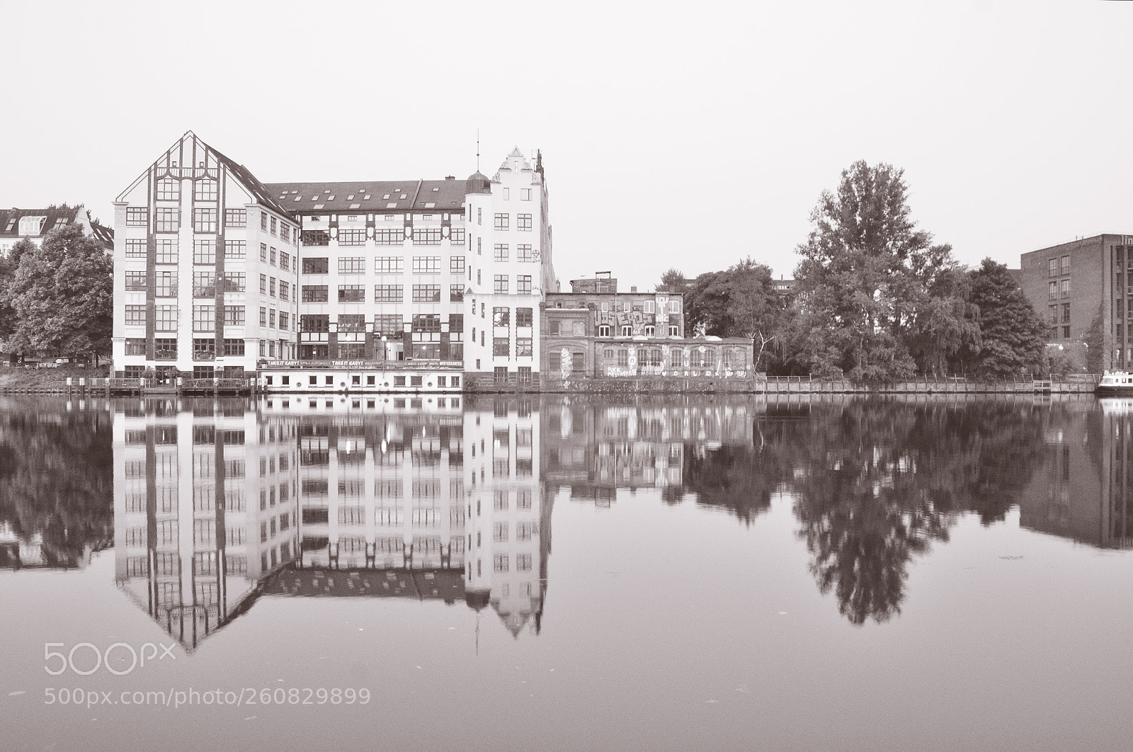 Nikon D7000 sample photo. Kreuzberger ufer photography