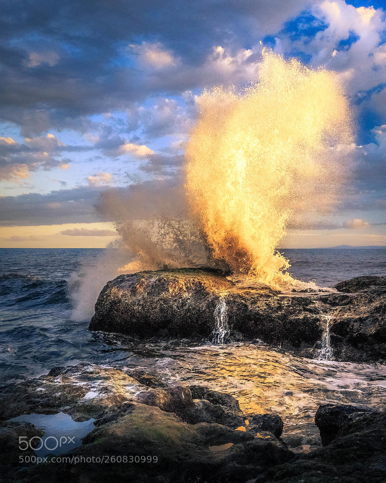Canon EOS 6D sample photo. Campus wave – © scott condon photography