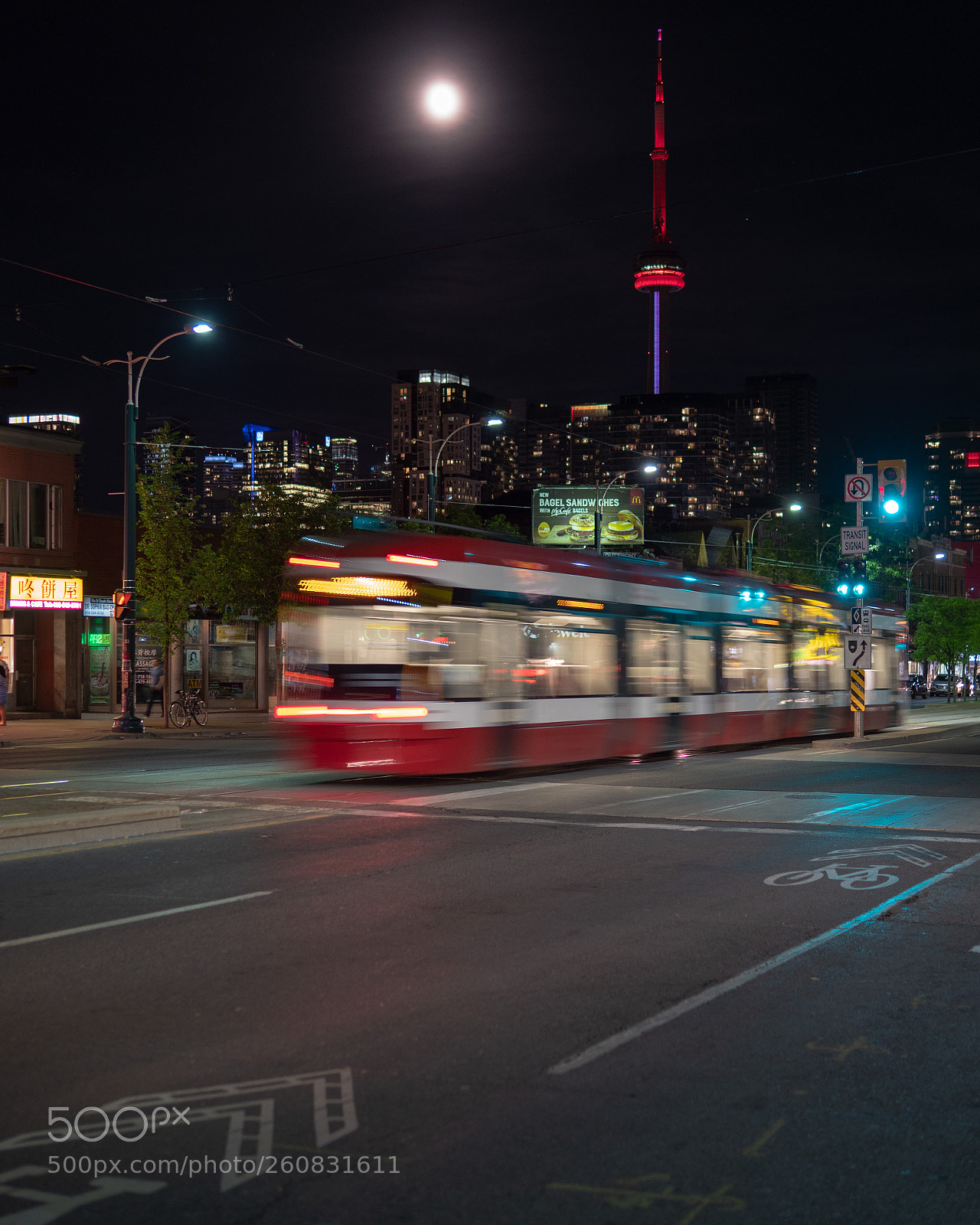 Panasonic Lumix DC-G9 sample photo. Spadina avenue photography