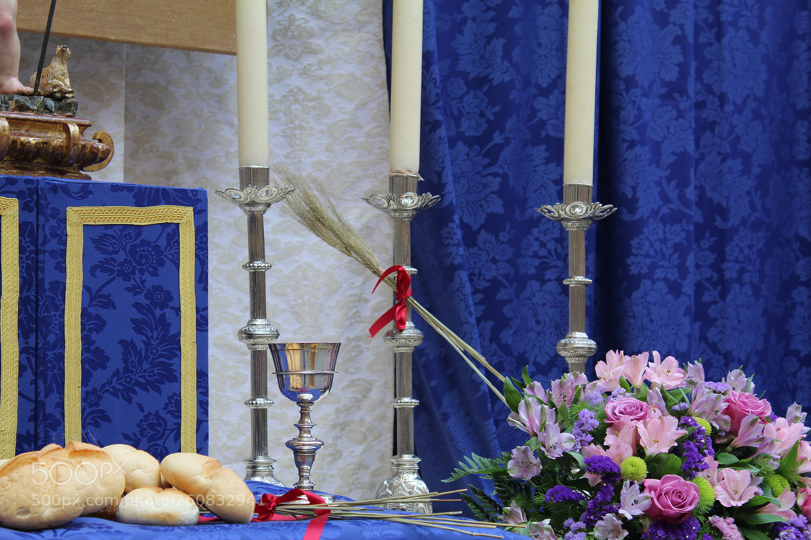 Canon EOS 1300D (EOS Rebel T6 / EOS Kiss X80) sample photo. Altar photography