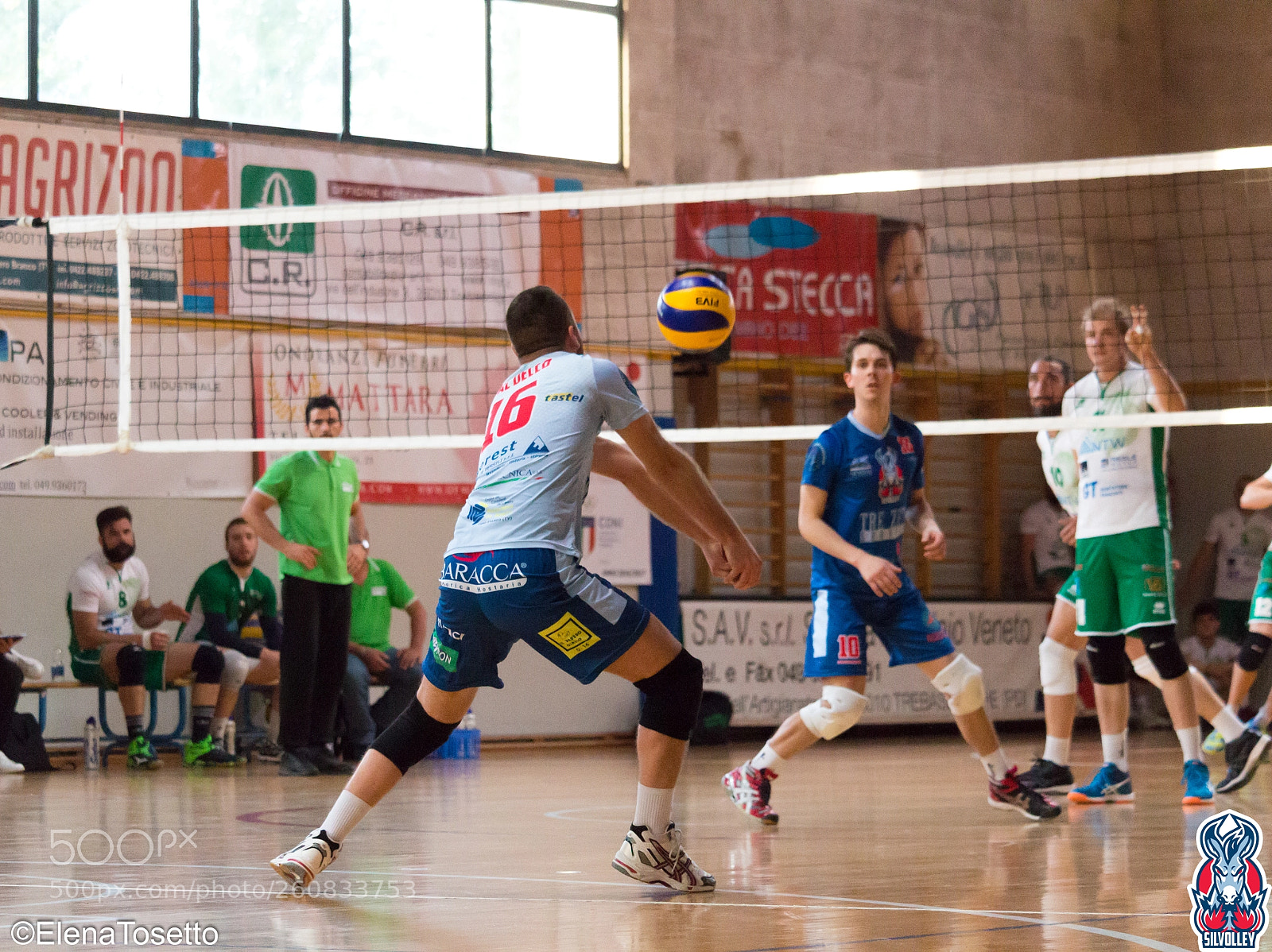 Canon EOS 100D (EOS Rebel SL1 / EOS Kiss X7) sample photo. Volley photography