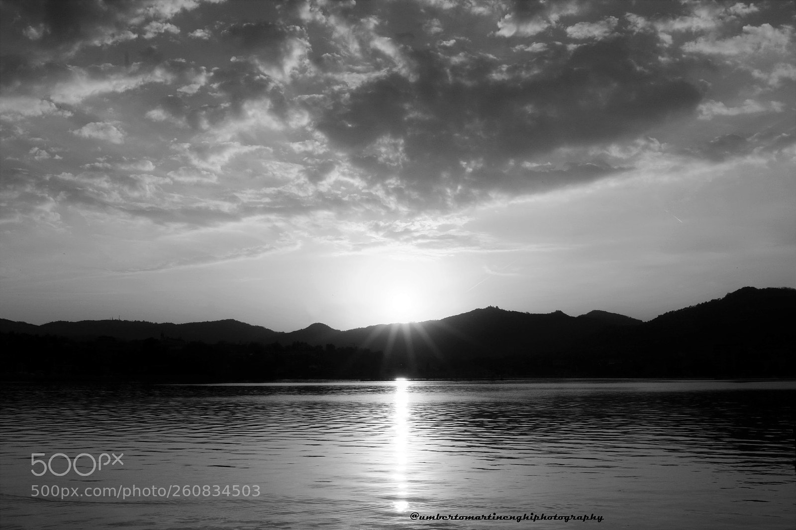Canon EOS 7D Mark II sample photo. Sunset in b&w photography