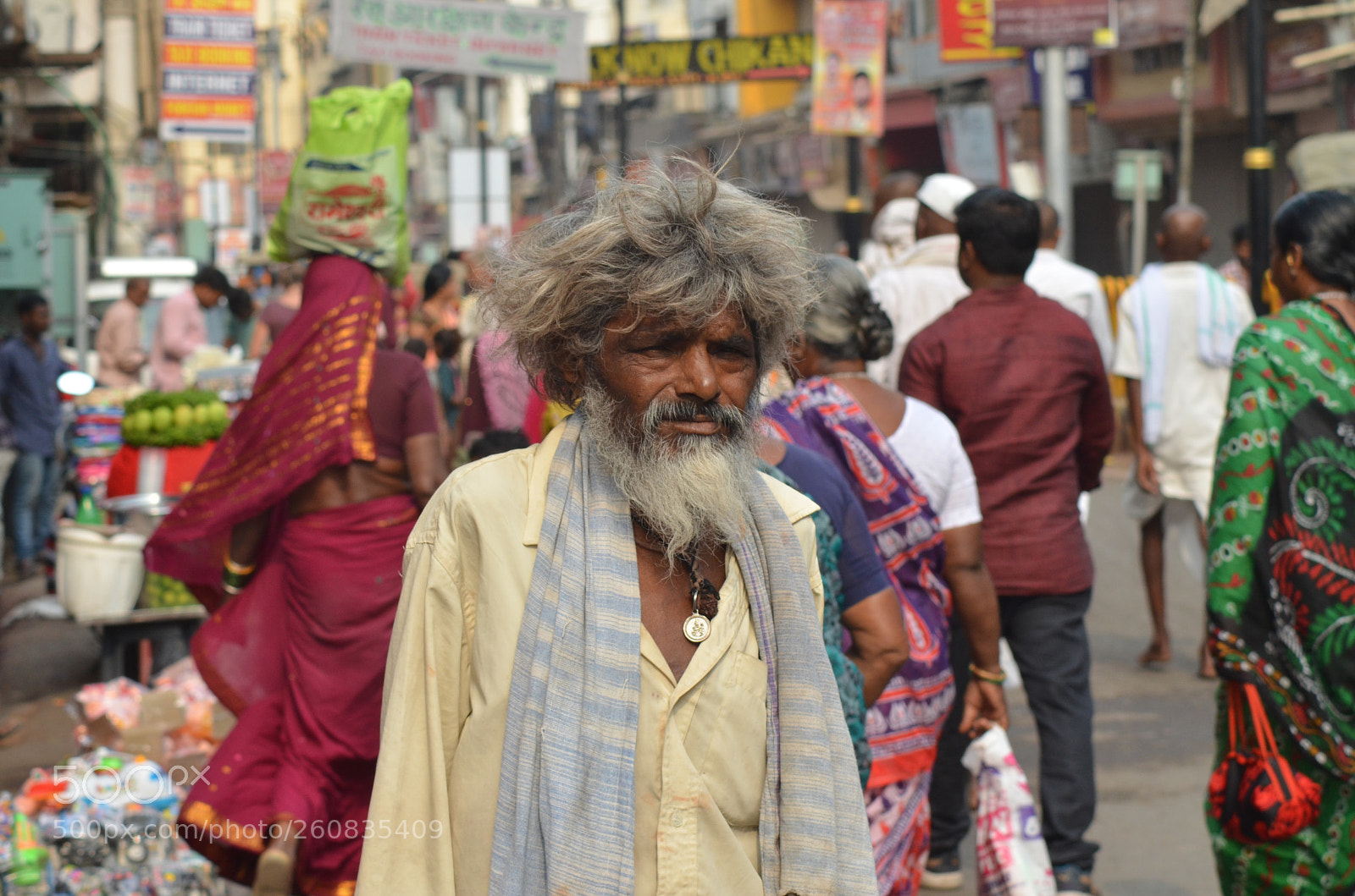 Nikon D5100 sample photo. Face in the crowd-5 photography