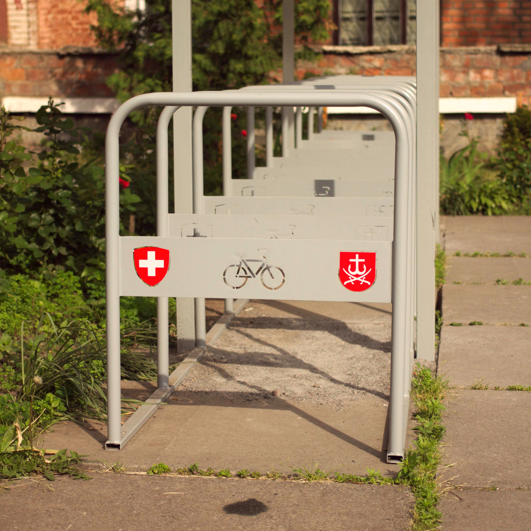 Canon EOS 7D + Canon EF 40mm F2.8 STM sample photo. Bycicle parking in vinnitsa photography