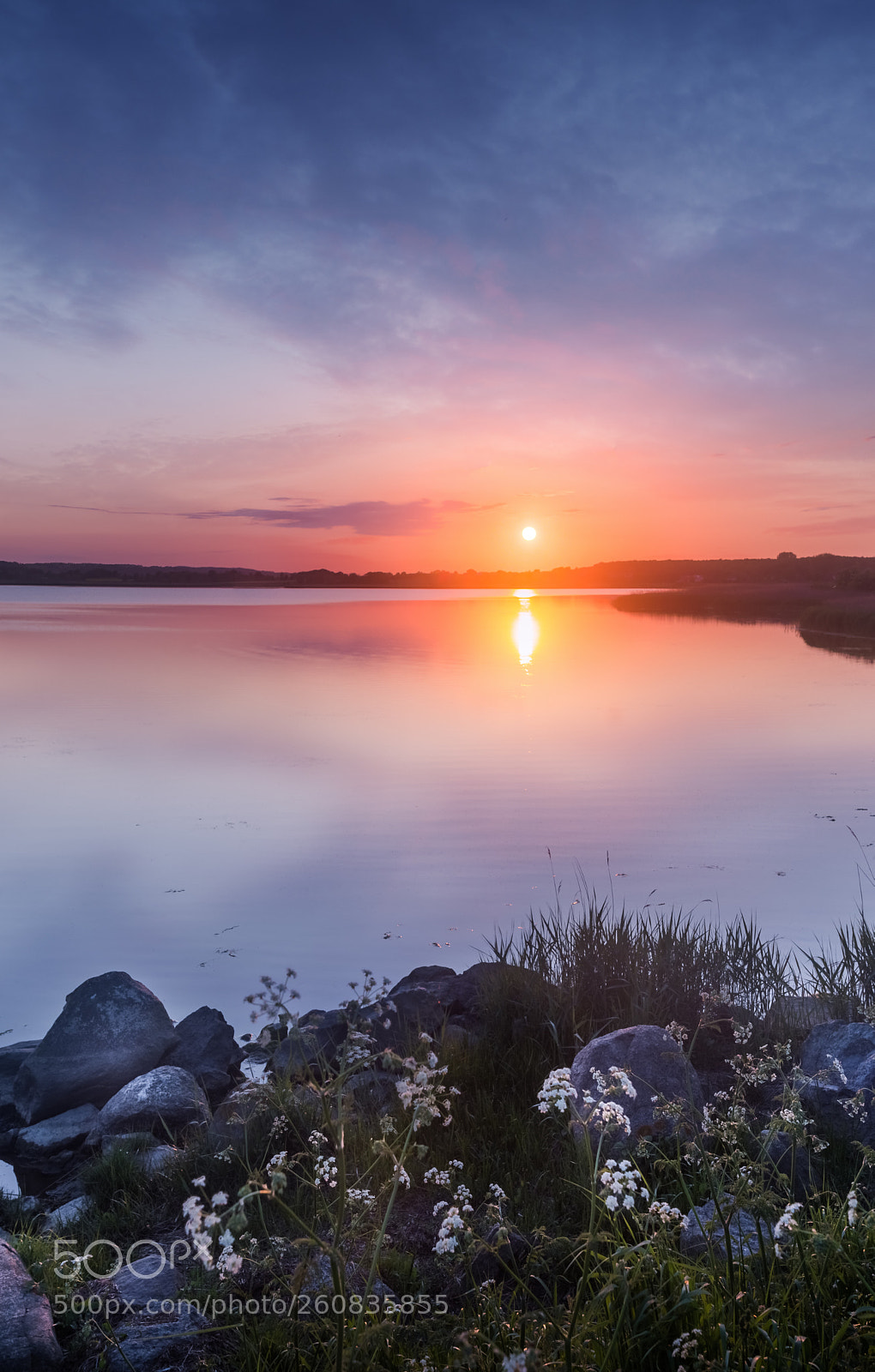 Canon EOS 650D (EOS Rebel T4i / EOS Kiss X6i) sample photo. Lakeside sunset photography