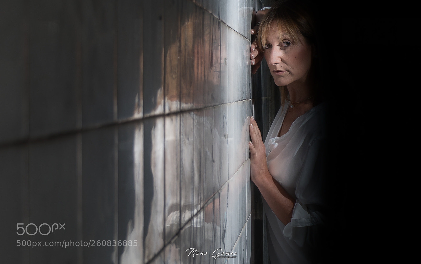 Nikon D5500 sample photo. Light vs shadows photography