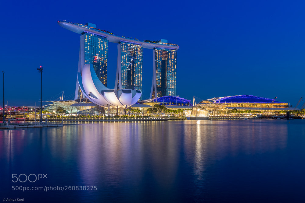 Canon EOS 80D sample photo. Marina bay sands hotel... photography