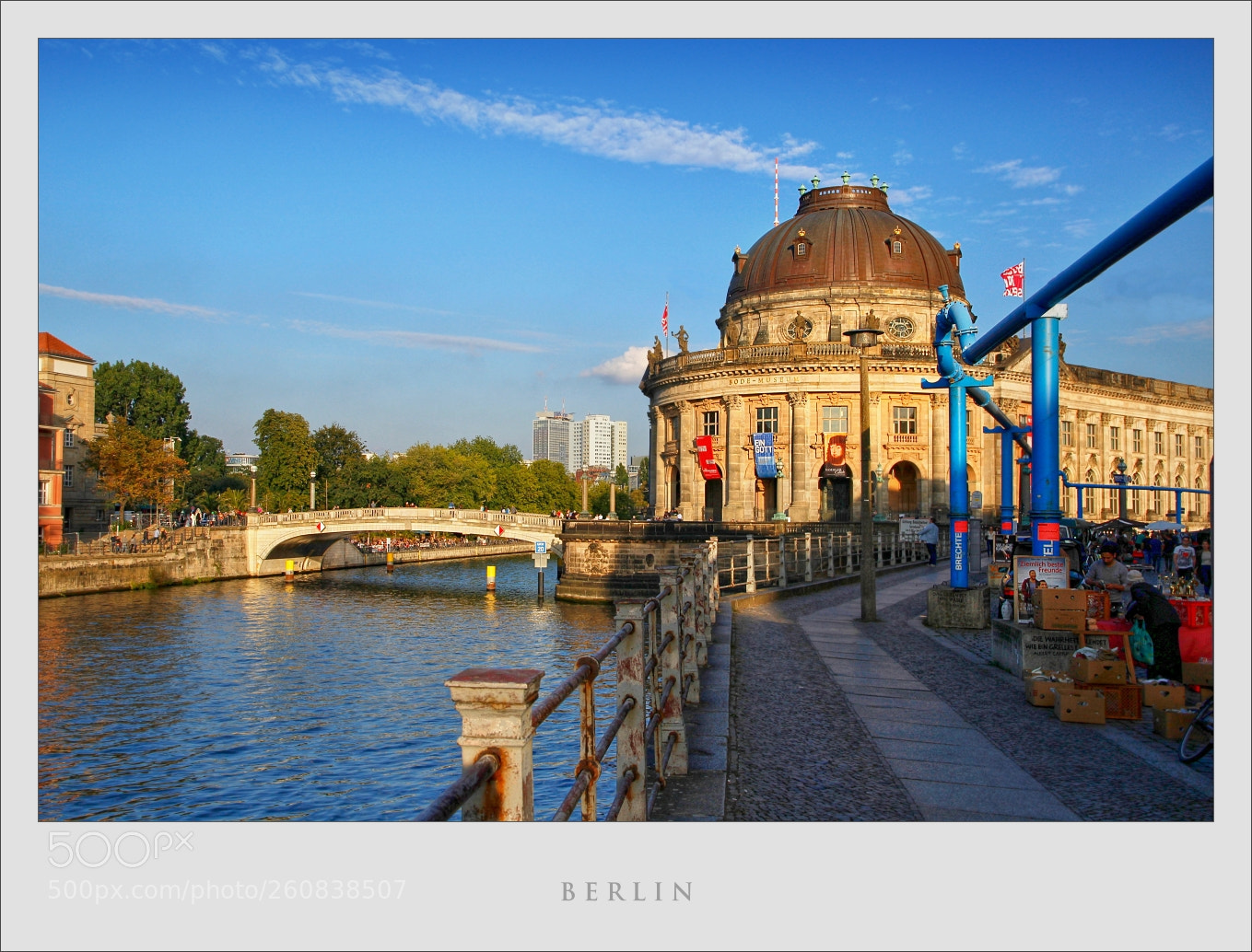 Canon EOS 1200D (EOS Rebel T5 / EOS Kiss X70 / EOS Hi) sample photo. BerlÍn photography