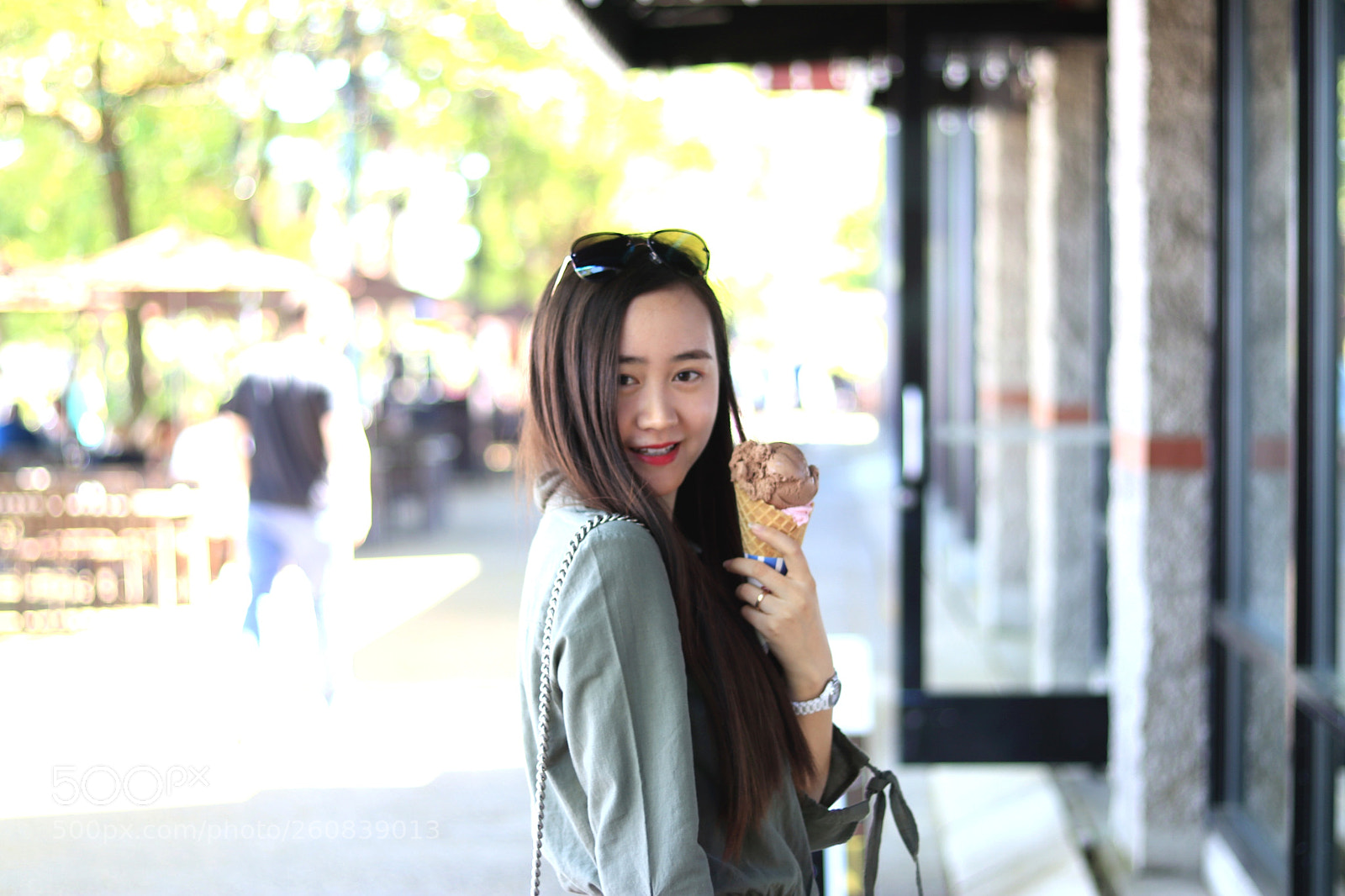 Canon EOS 80D sample photo. I like ice cream photography