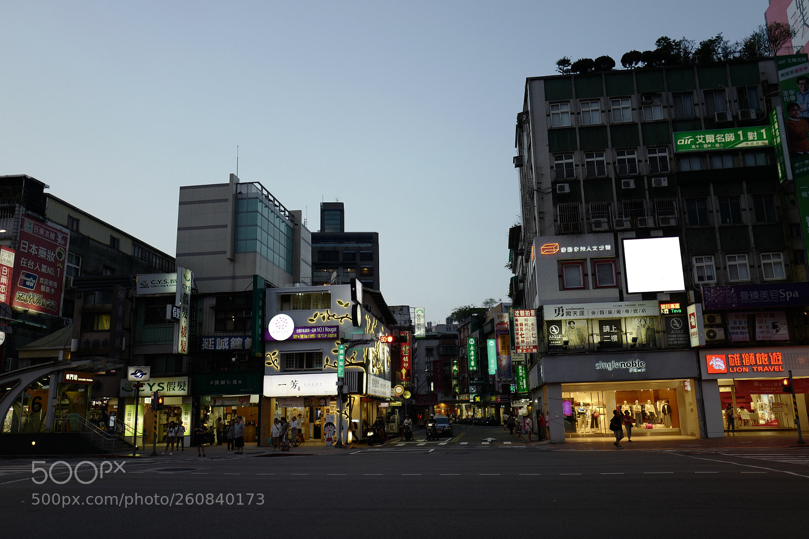 Leica Q (Typ 116) sample photo. Untitled photography