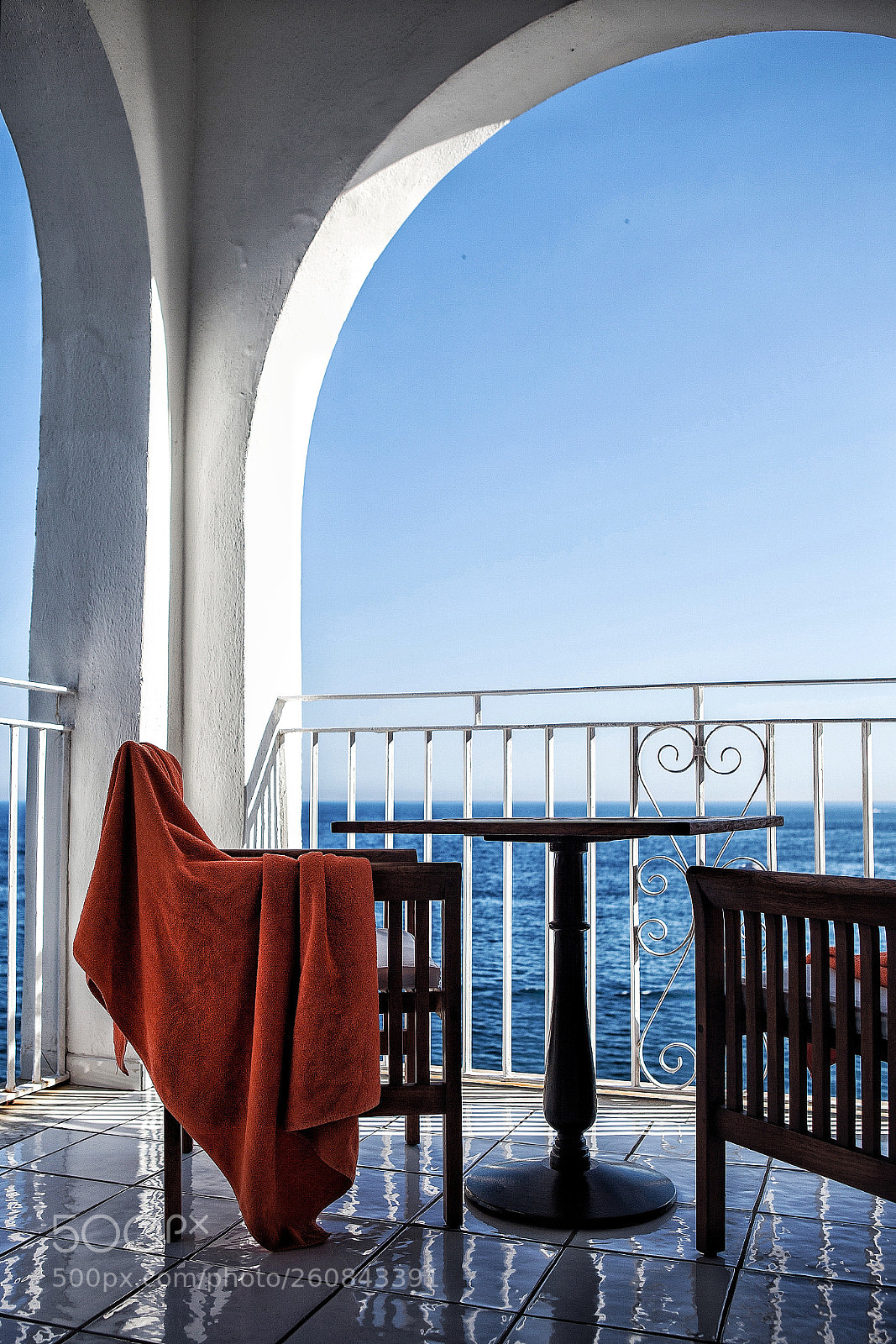 Canon EOS 5D Mark II sample photo. An orange towel photography