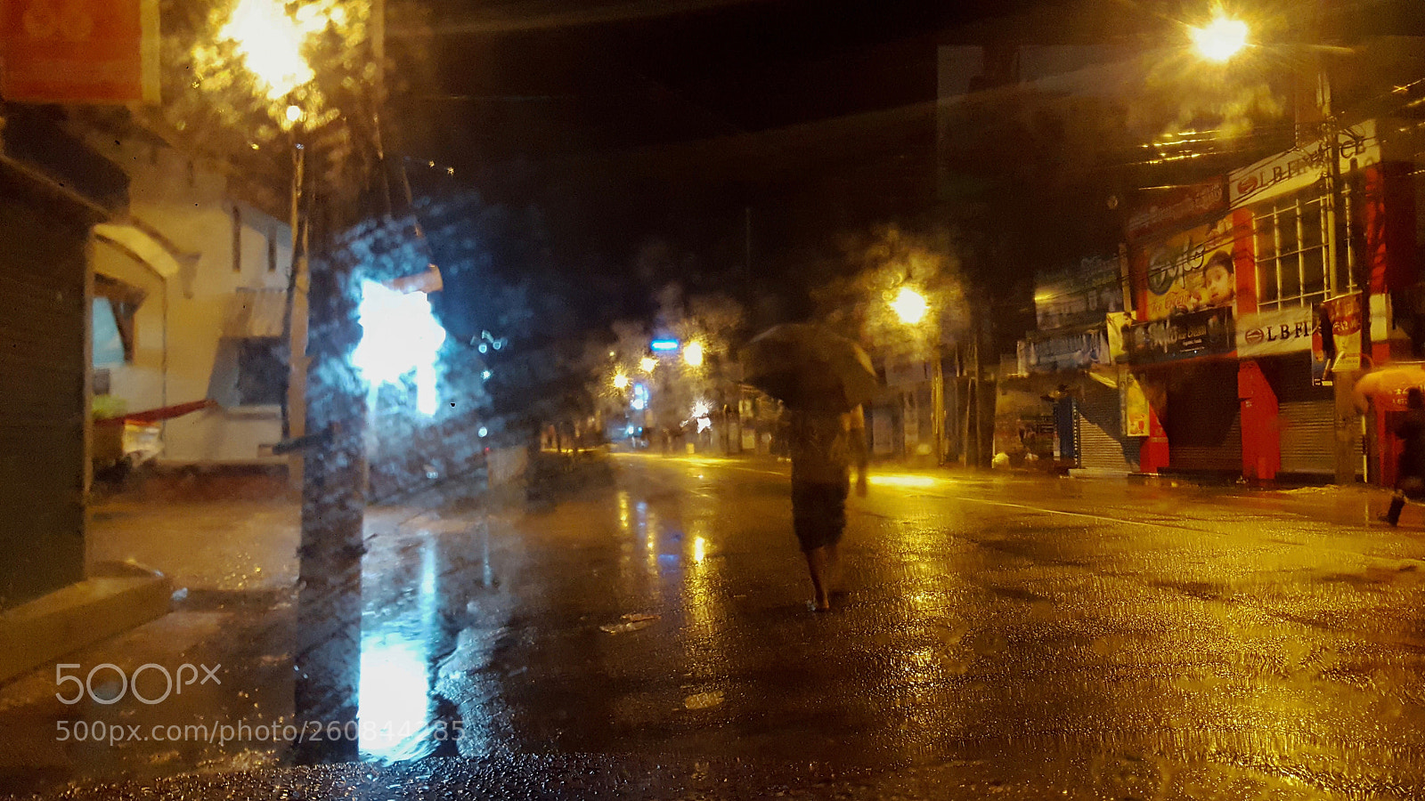 Samsung Galaxy S6 sample photo. A rainy morning at photography