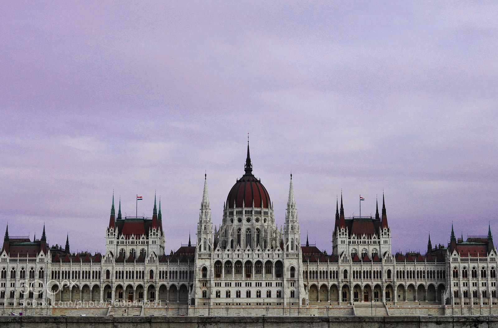 Nikon D5100 sample photo. Parliment budapest photography