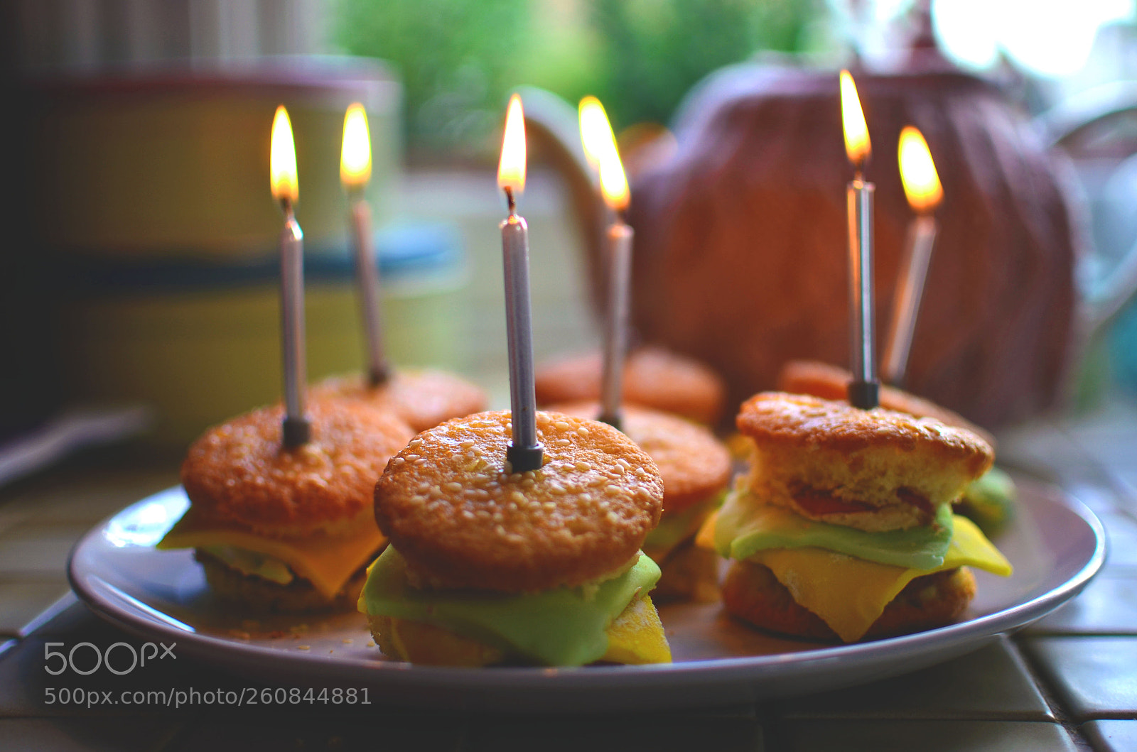 Nikon D5100 sample photo. Birthday burgers photography