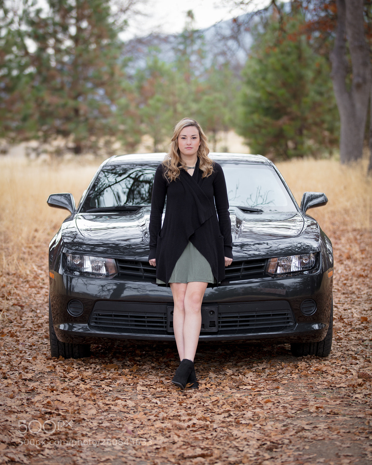 Canon EOS 5DS R sample photo. Madisan grove senior portrait photography