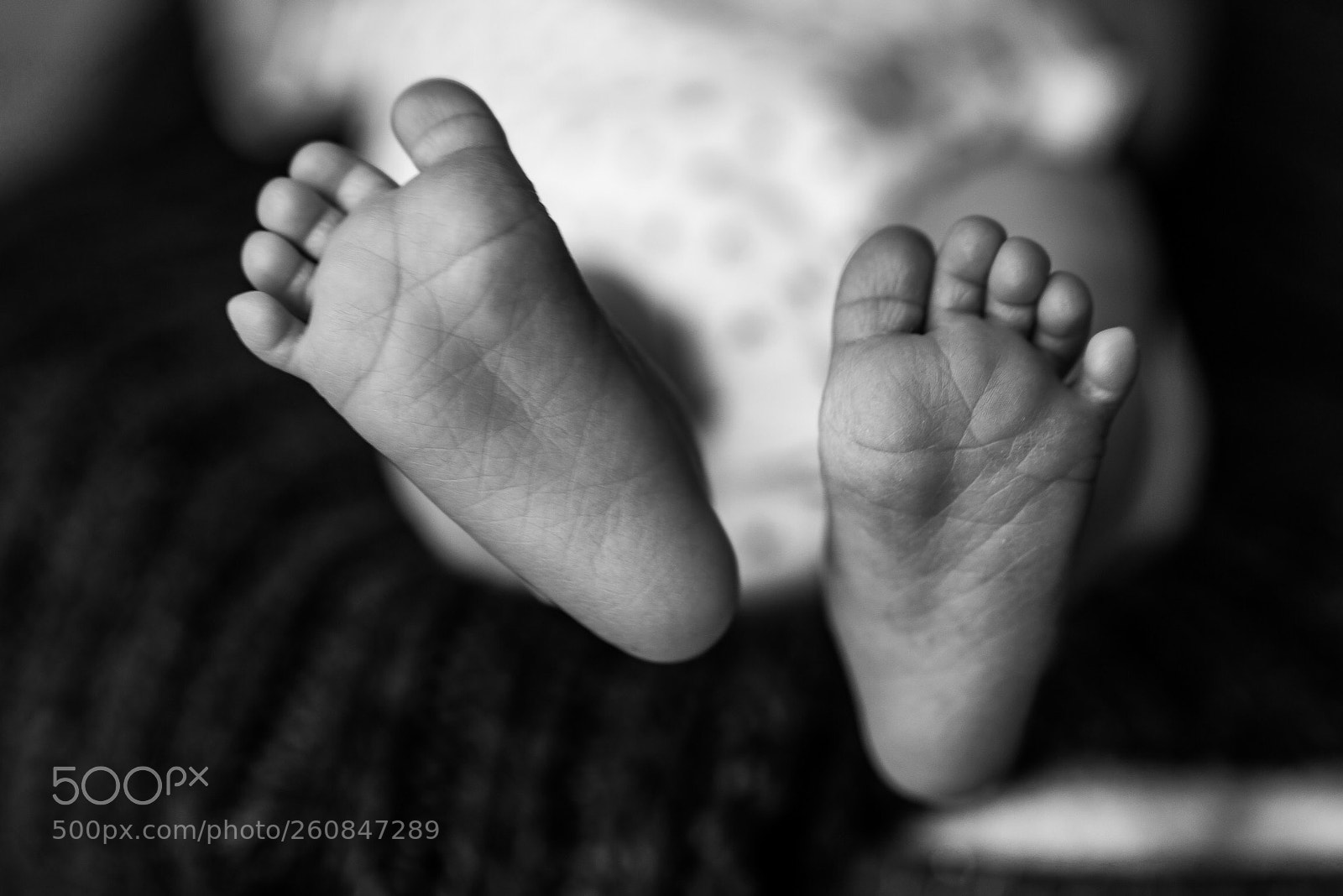 Sony a7R II sample photo. Bare feet photography