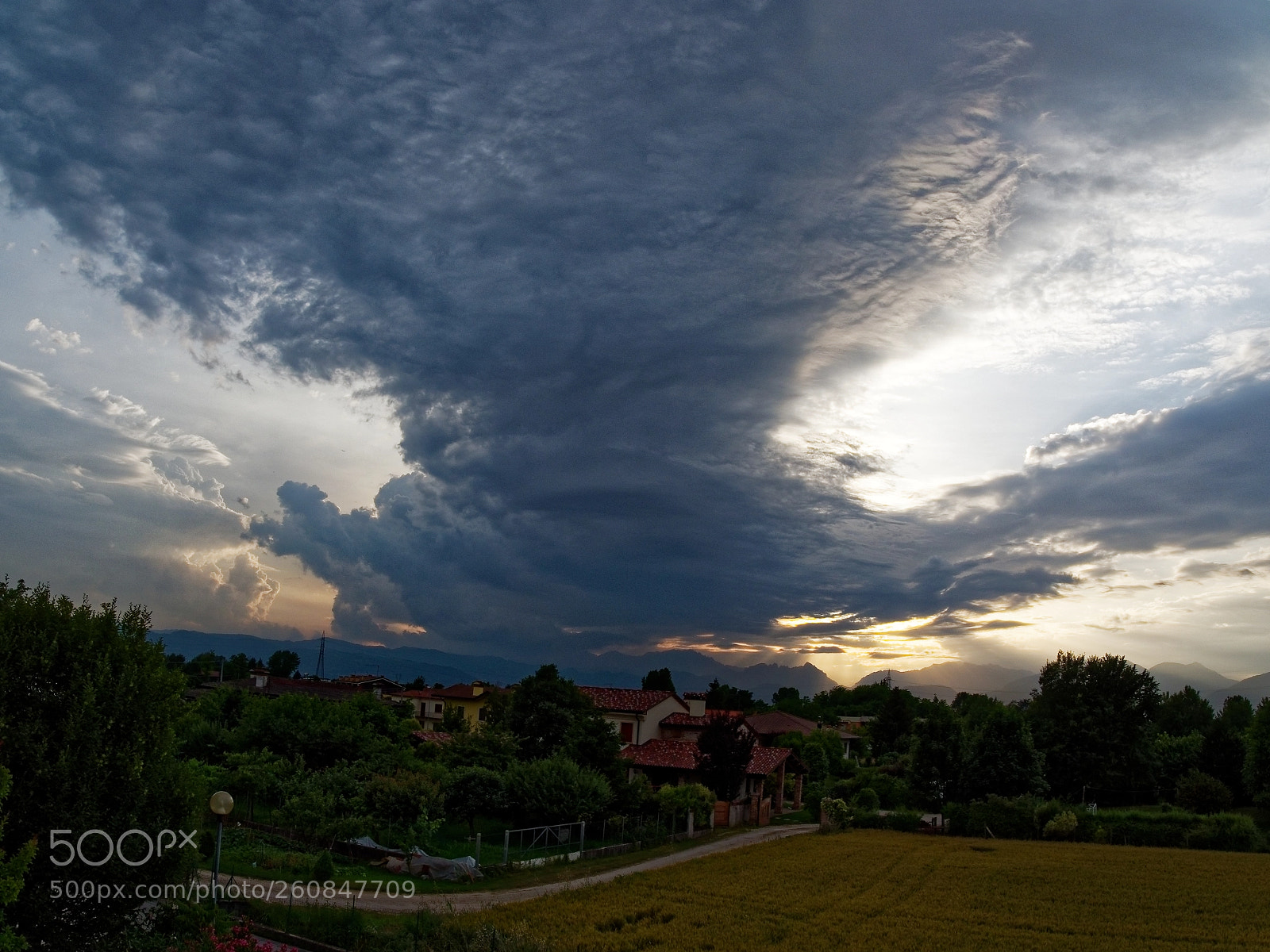 Olympus OM-D E-M1 Mark II sample photo. Clouds photography